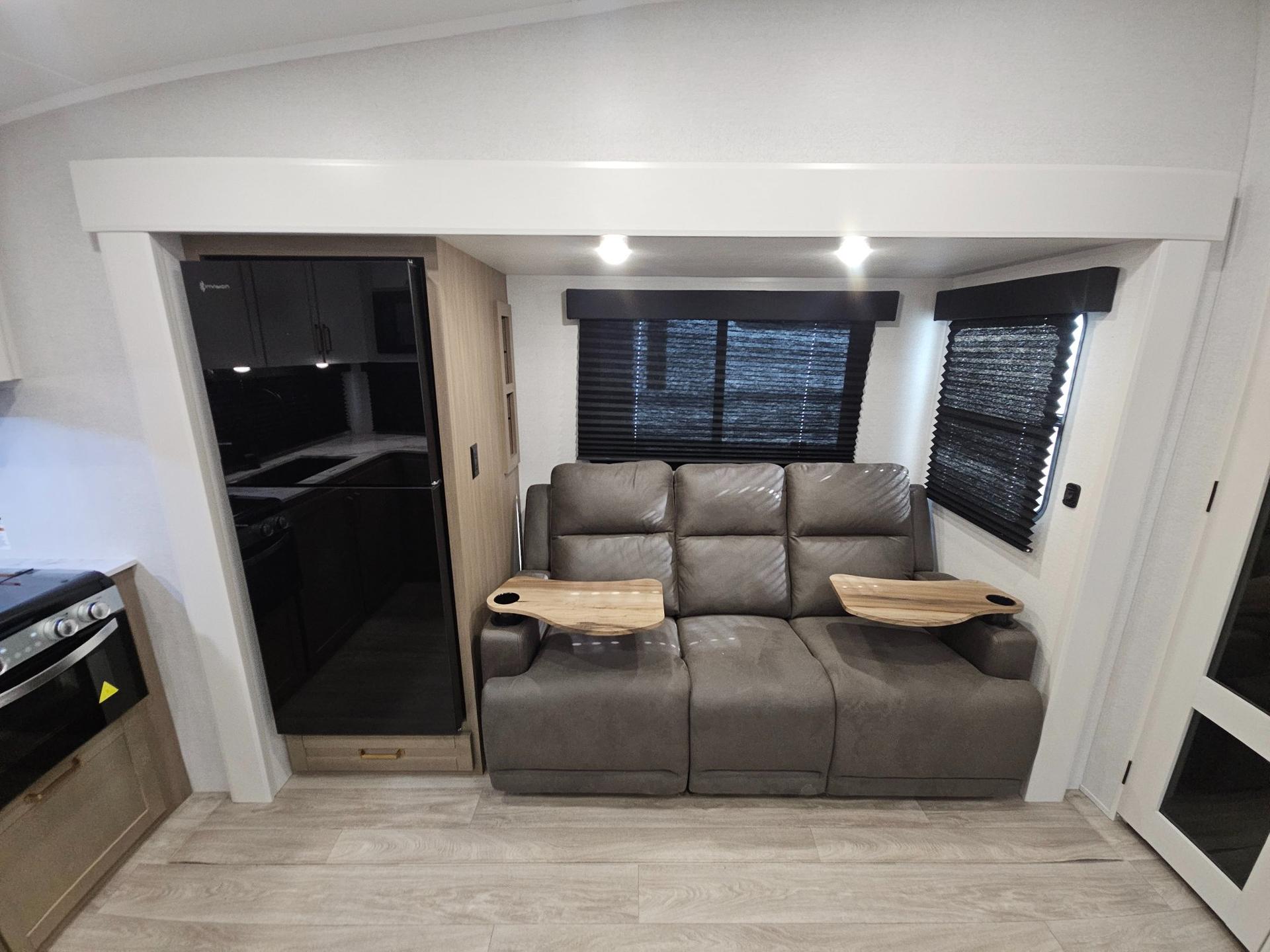 2027 Jayco 2027 Jayco Eagle SLE - thumbnail 18