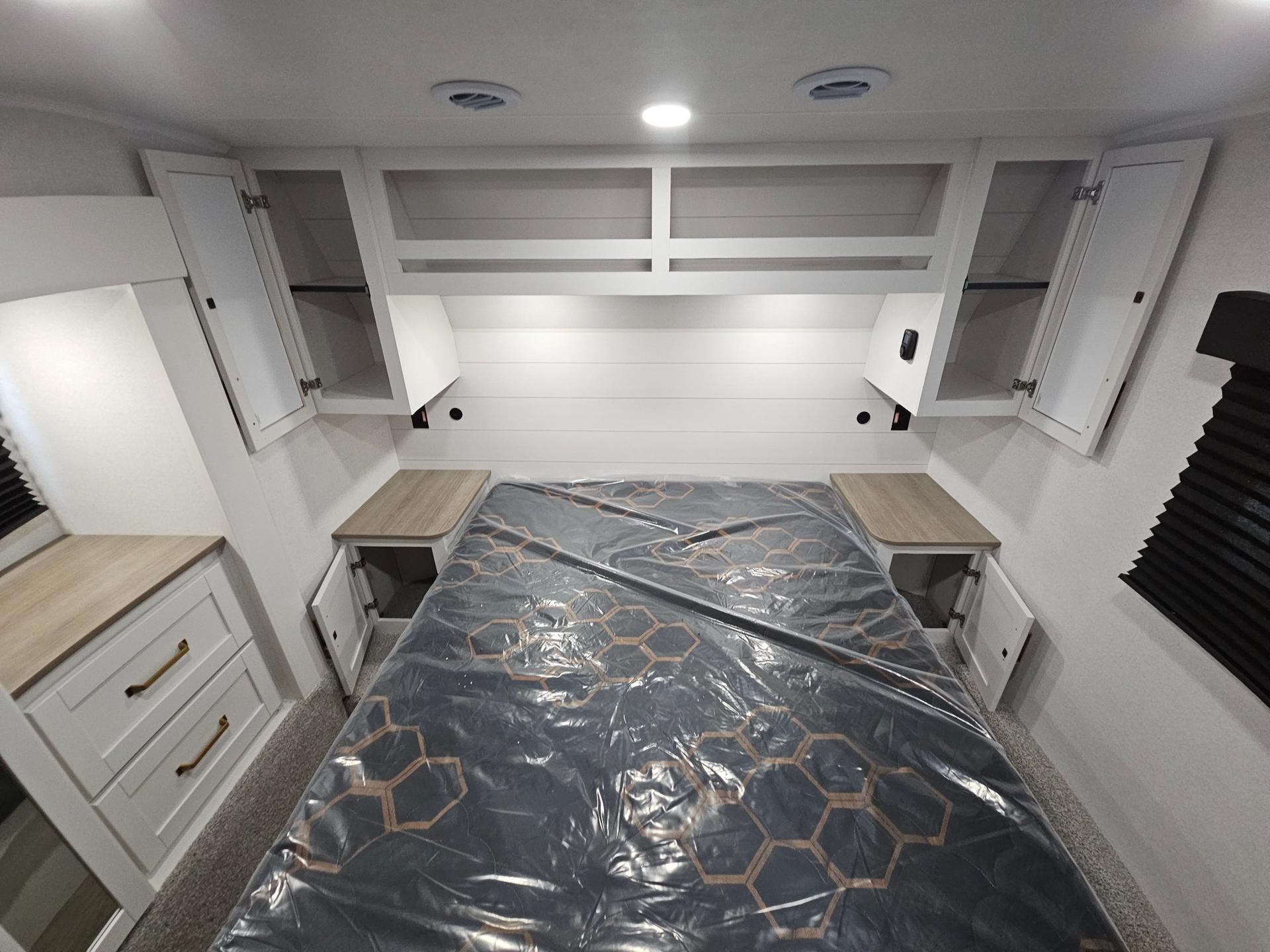 2027 Jayco 2027 Jayco Eagle SLE - thumbnail 34
