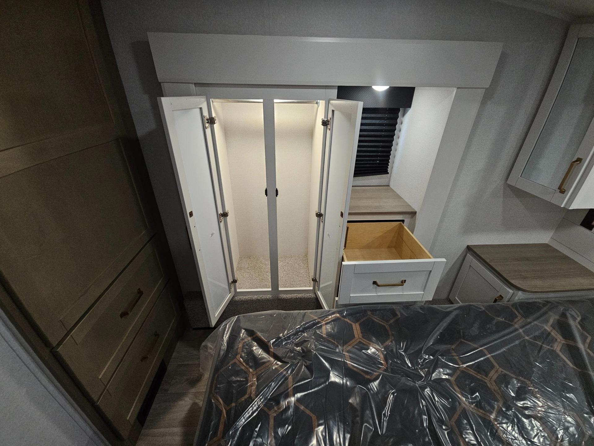 2027 Jayco 2027 Jayco Eagle SLE - thumbnail 36