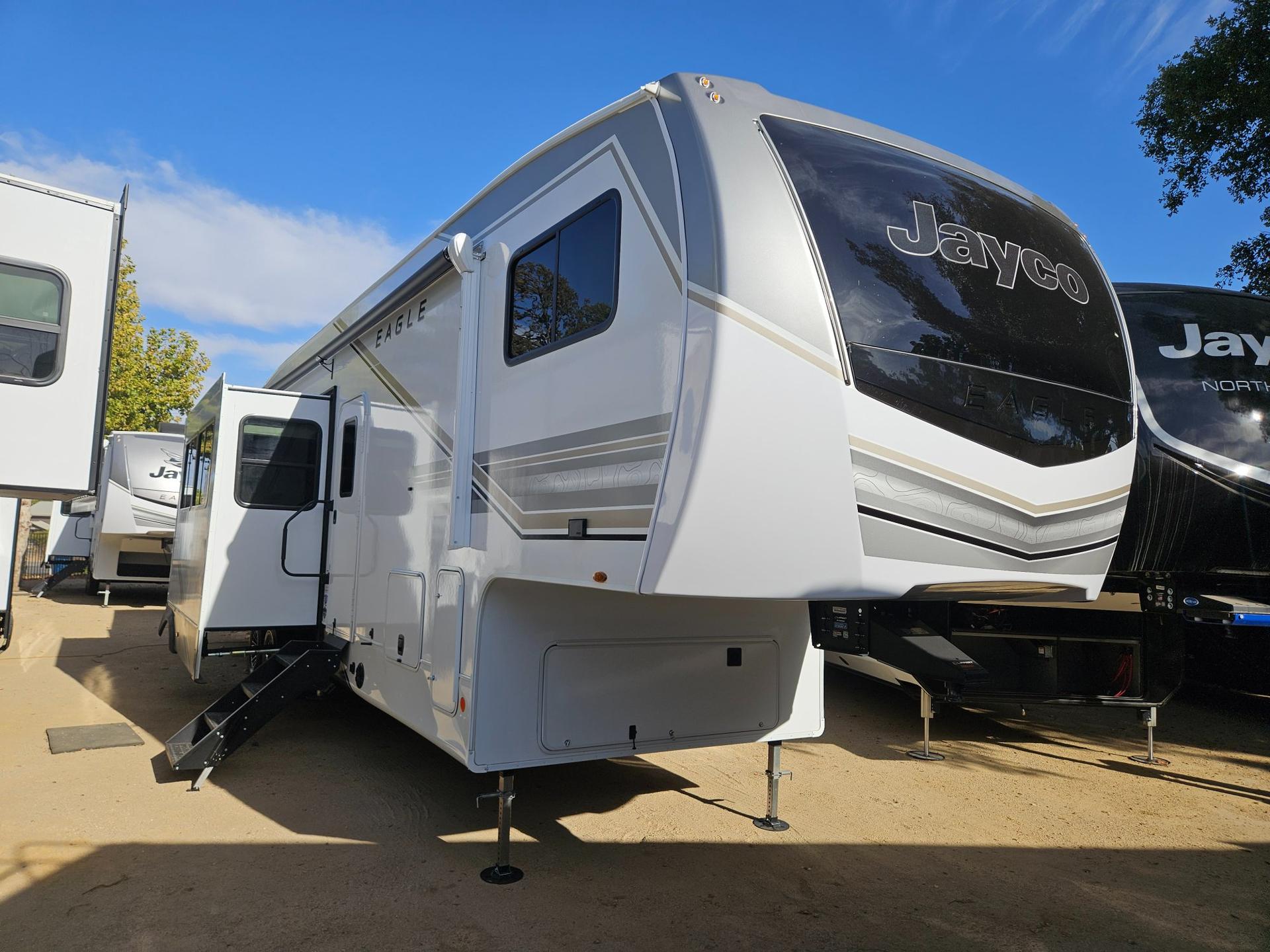 2027 Jayco 2027 Jayco Eagle - image 1