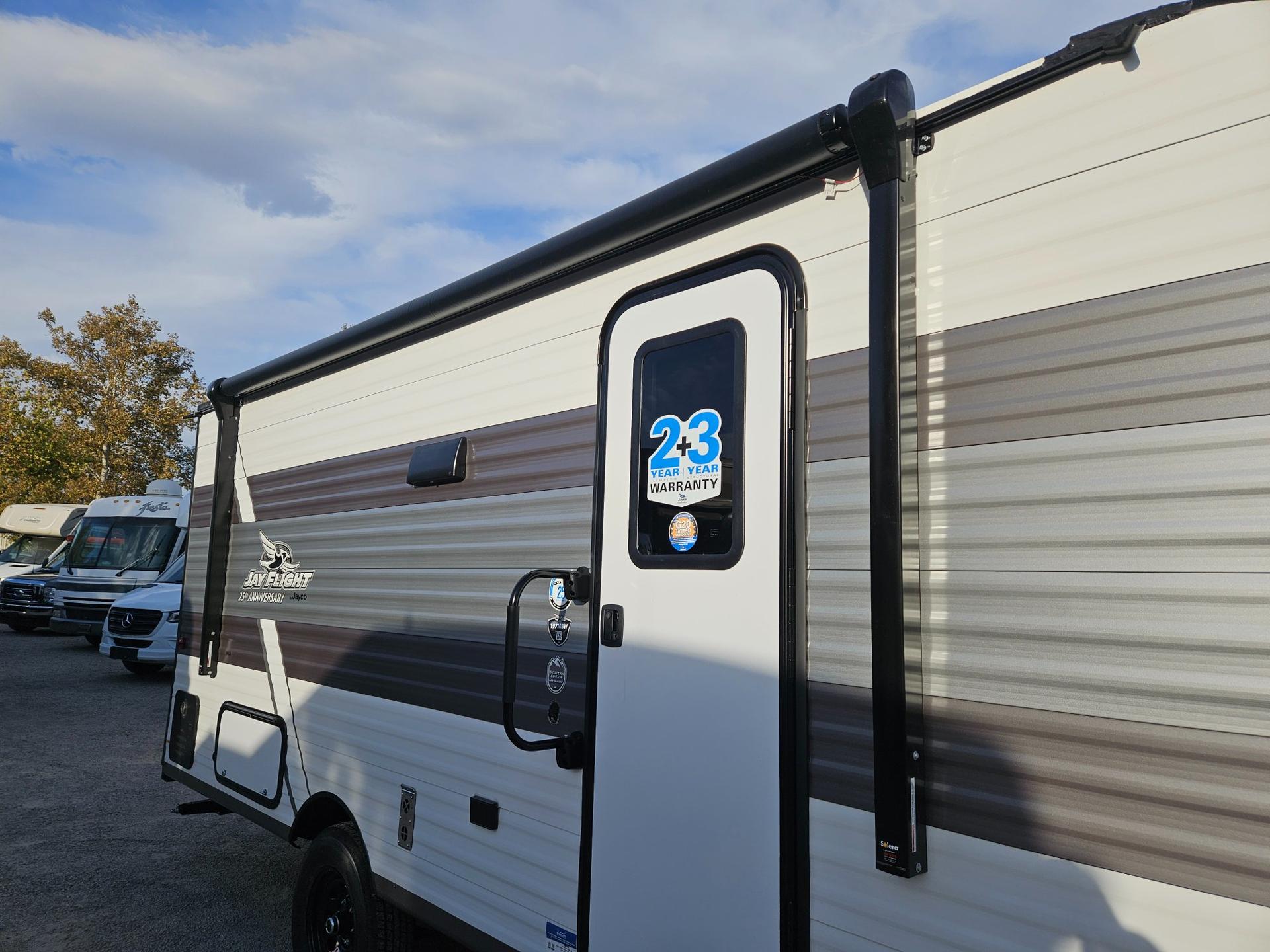 2027 Jayco 2027 Jayco Jay Flight - thumbnail 35