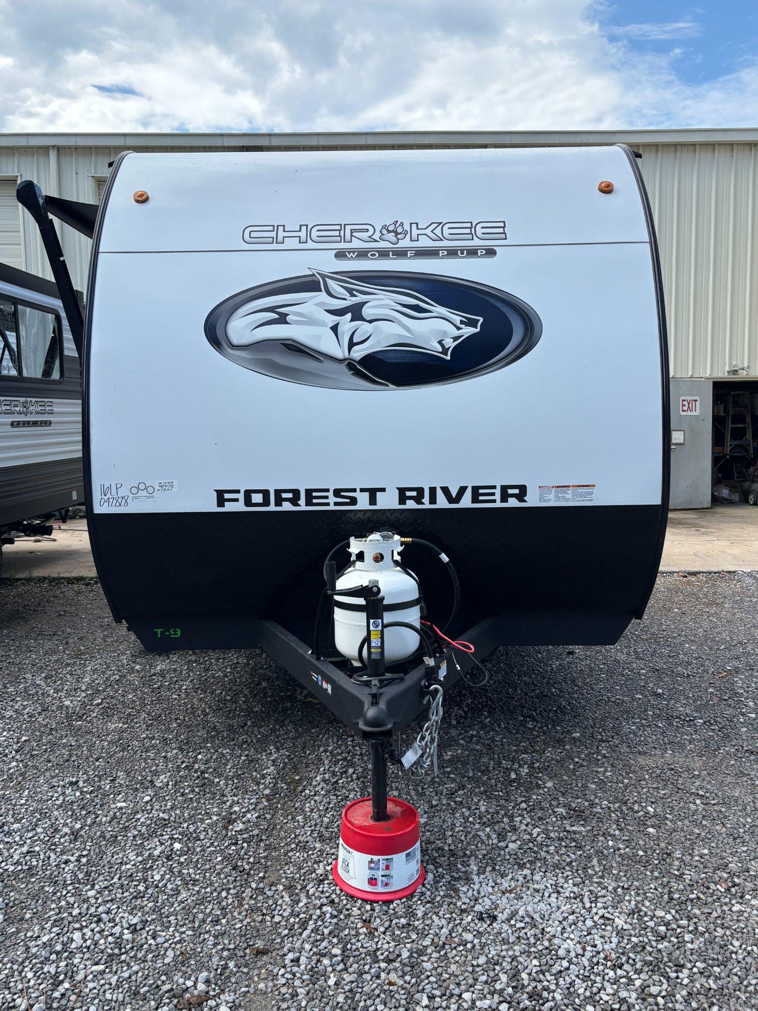 2026 Forest River 2026 Forest River Cherokee Wolf Pup - thumbnail 5