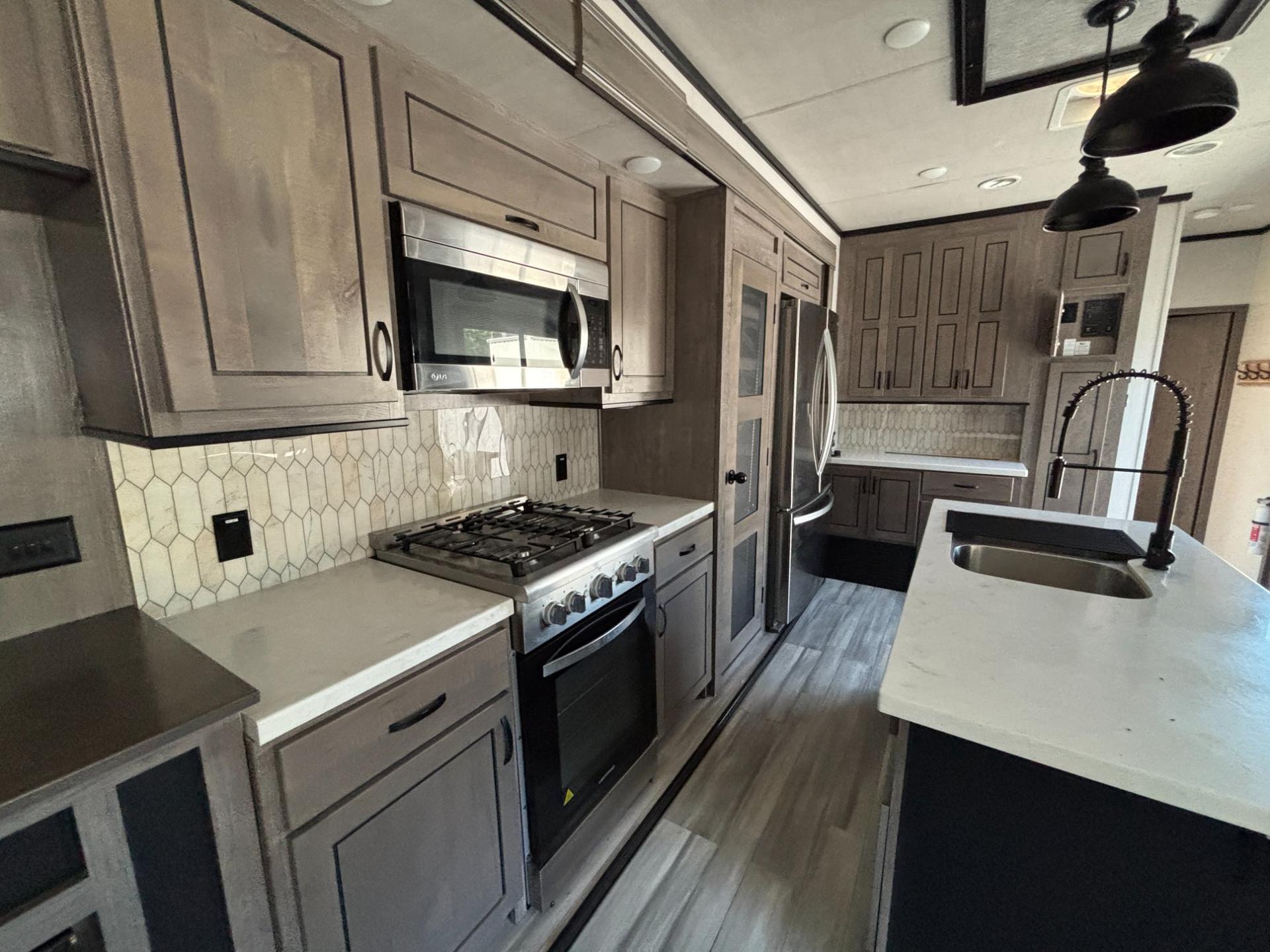 2022 Forest River 2022 Forest River Cedar Creek Cottage - thumbnail 14