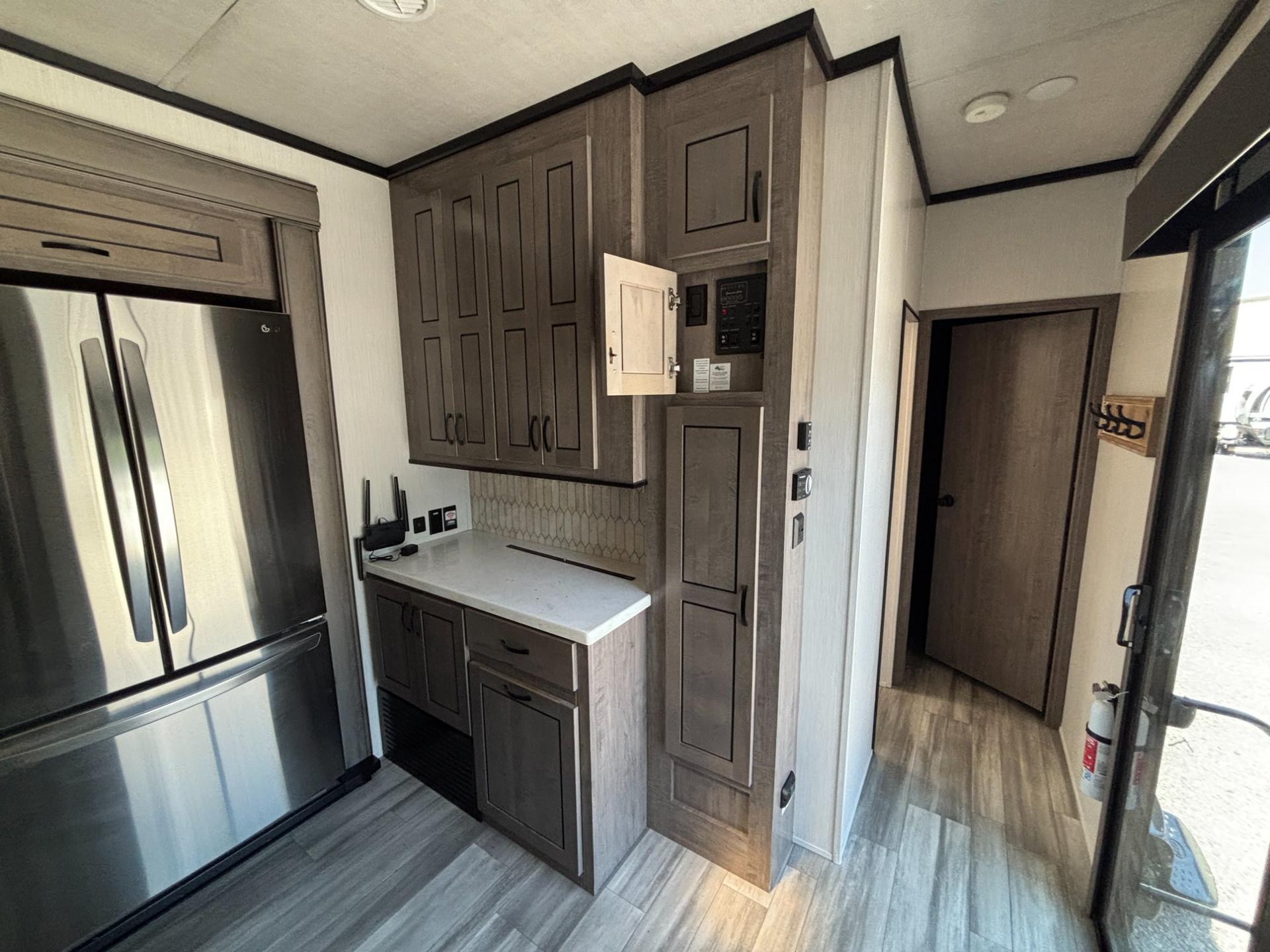 2022 Forest River 2022 Forest River Cedar Creek Cottage - thumbnail 16