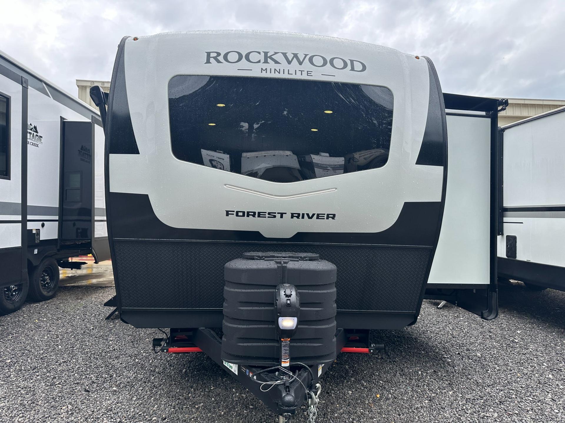 2026 Forest River 2026 Forest River Rockwood Mini Lite - thumbnail 4