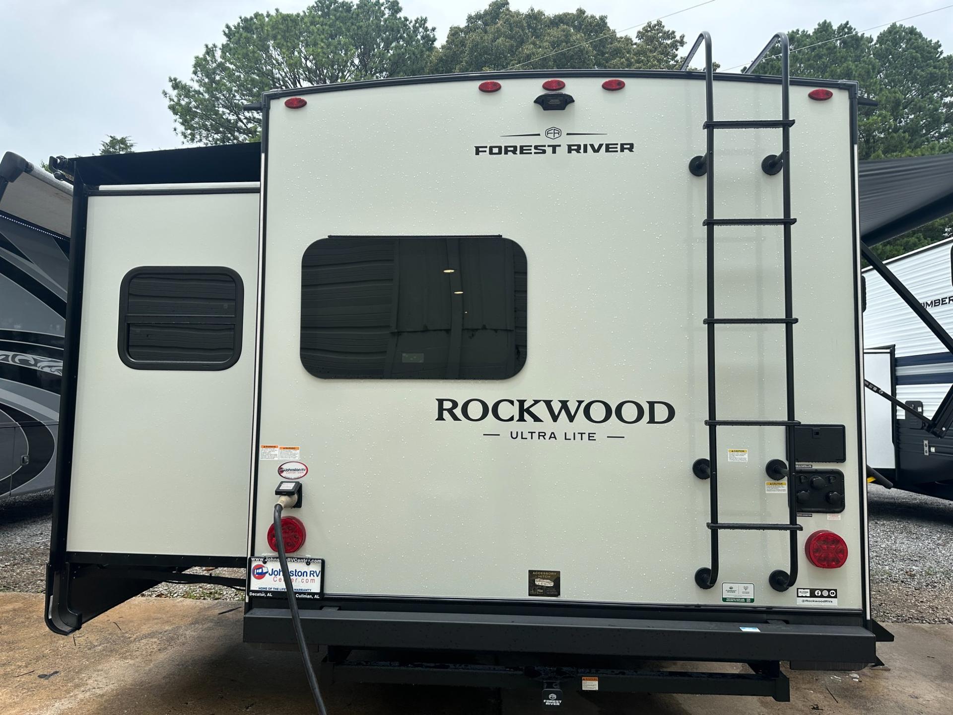 2027 Forest River 2027 Forest River Rockwood Ultra Lite - thumbnail 7