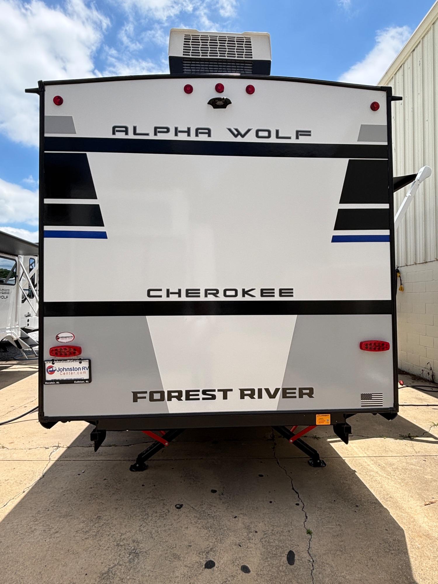 2027 Forest River 2027 Forest River Cherokee Alpha Wolf - thumbnail 6