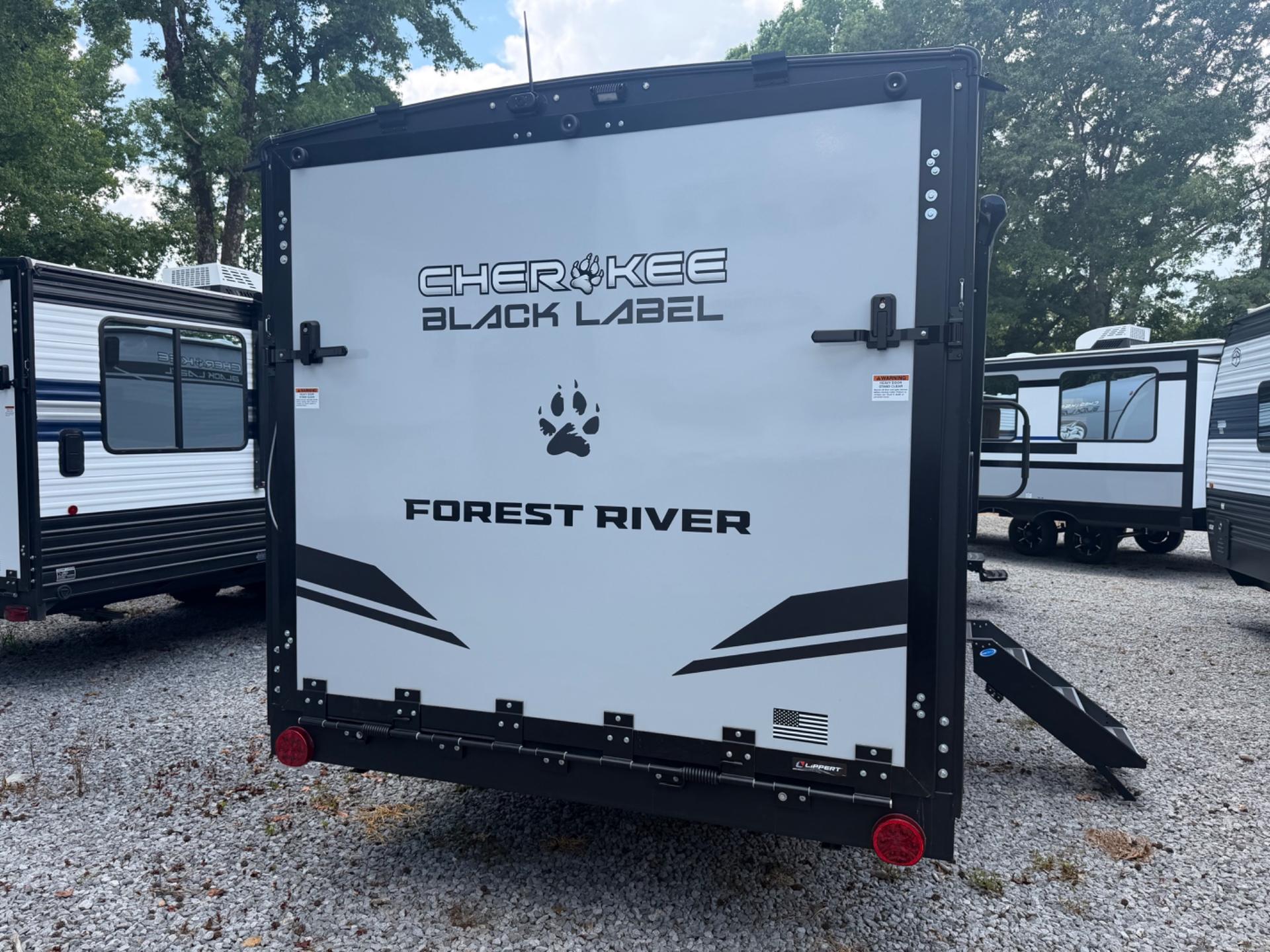 2027 Forest River 2027 Forest River Cherokee Grey Wolf Black Label - thumbnail 7