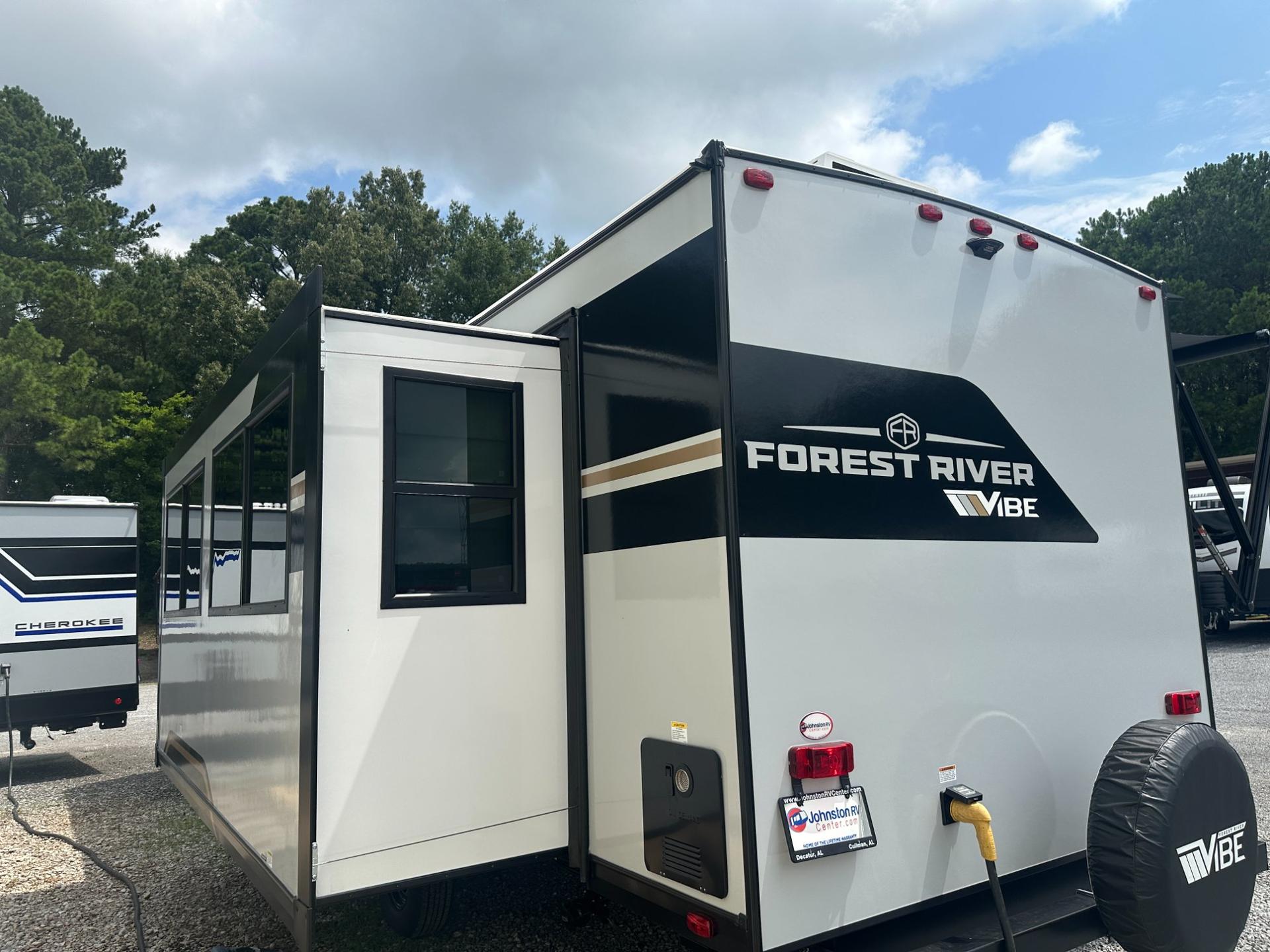 2027 Forest River 2027 Forest River Vibe - thumbnail 6