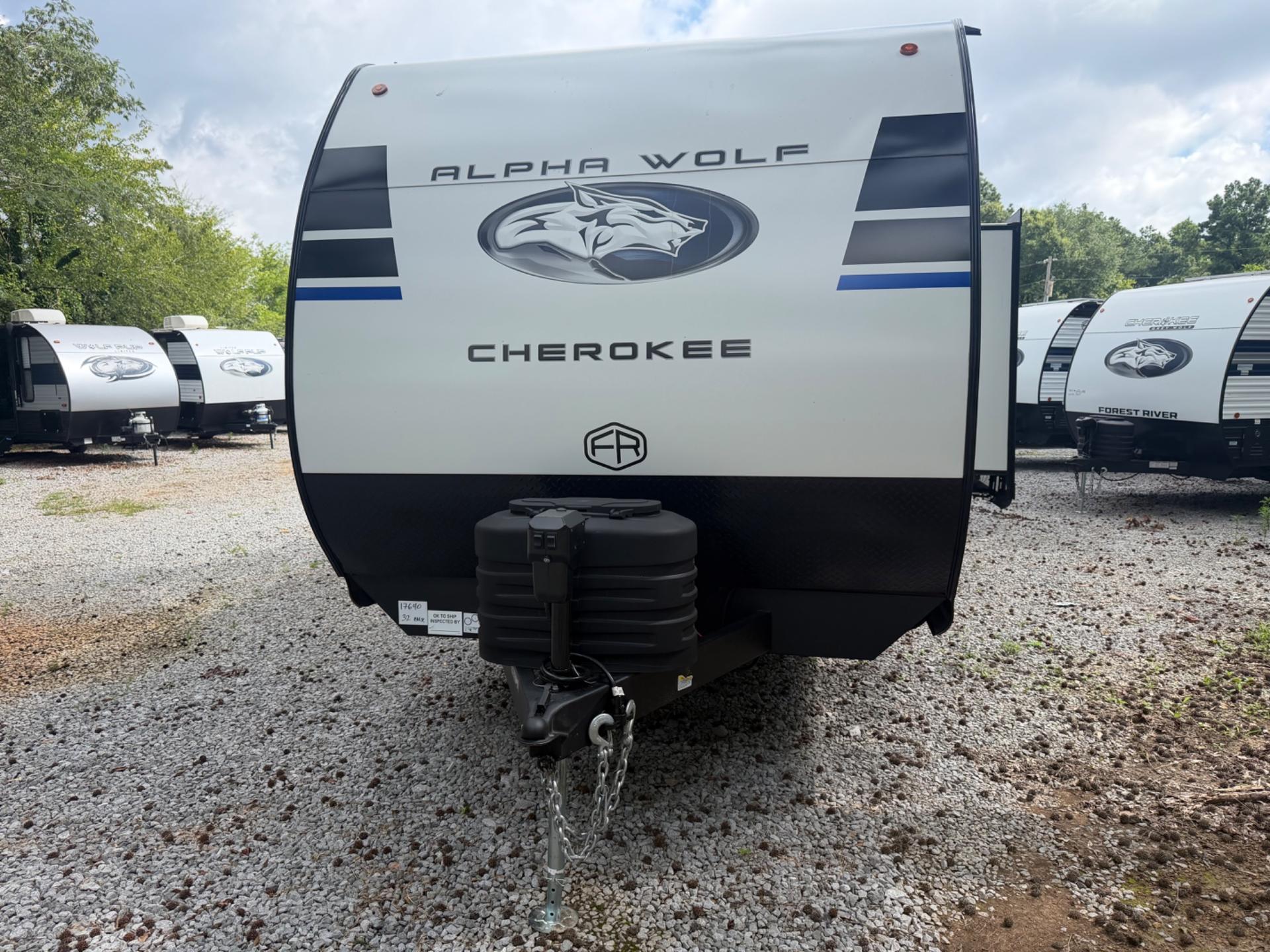 2027 Forest River 2027 Forest River Cherokee Alpha Wolf - thumbnail 4