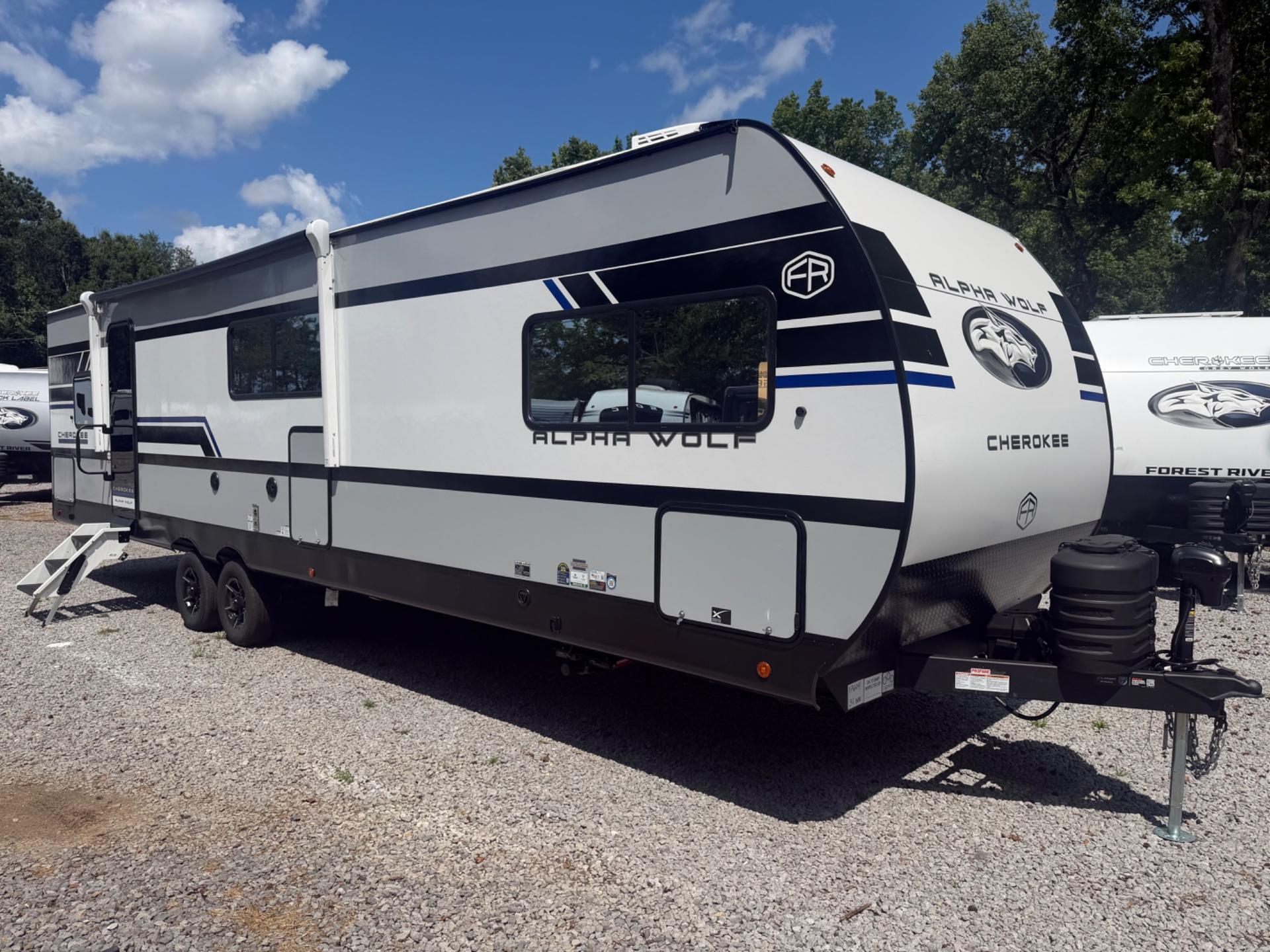 2027 Forest River Cherokee Alpha Wolf 31DBX-L