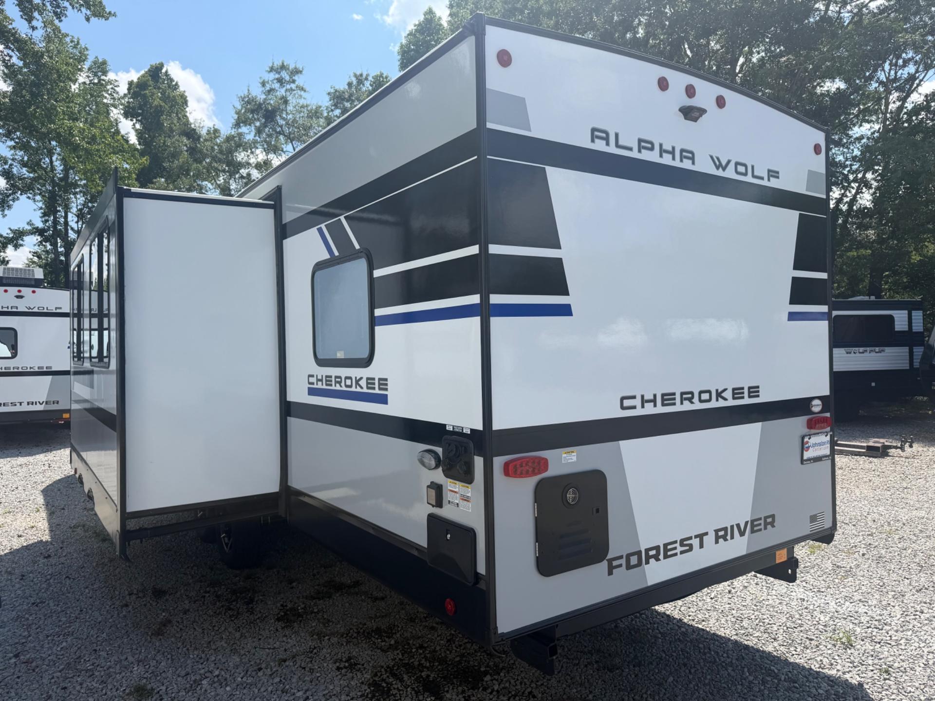 2027 Forest River 2027 Forest River Cherokee Alpha Wolf - thumbnail 7