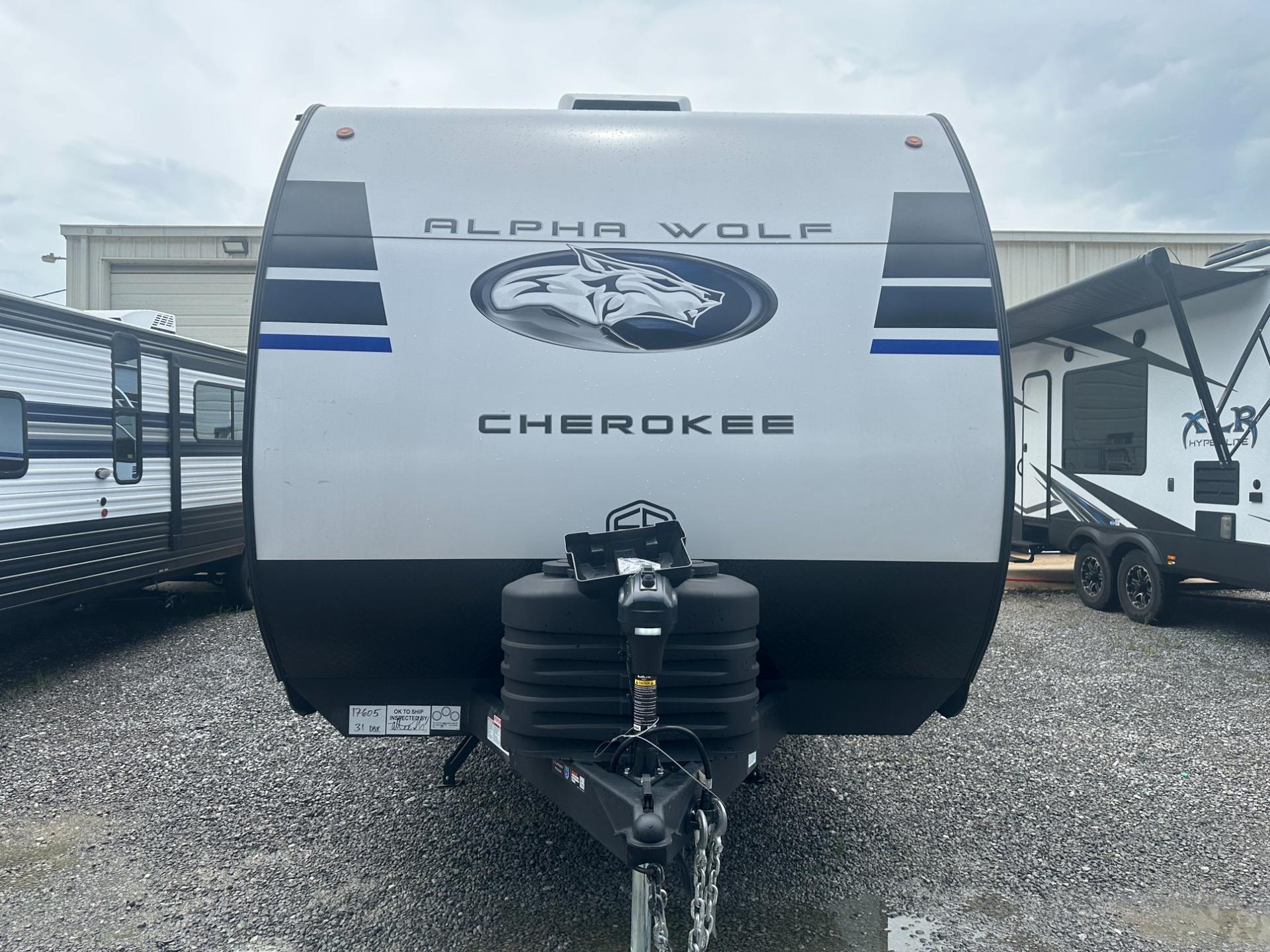 2027 Forest River 2027 Forest River Cherokee Alpha Wolf - thumbnail 3
