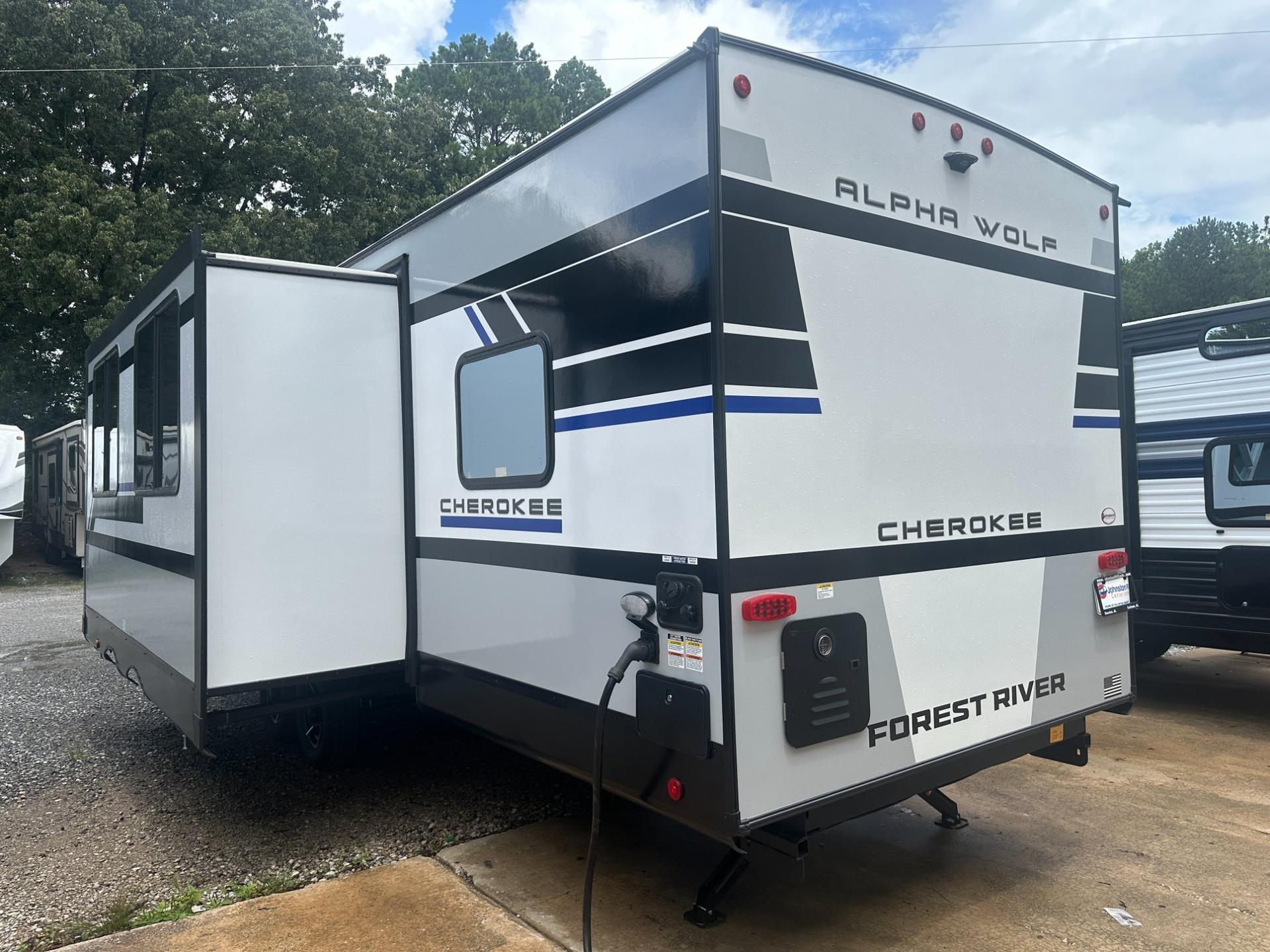 2027 Forest River 2027 Forest River Cherokee Alpha Wolf - thumbnail 5