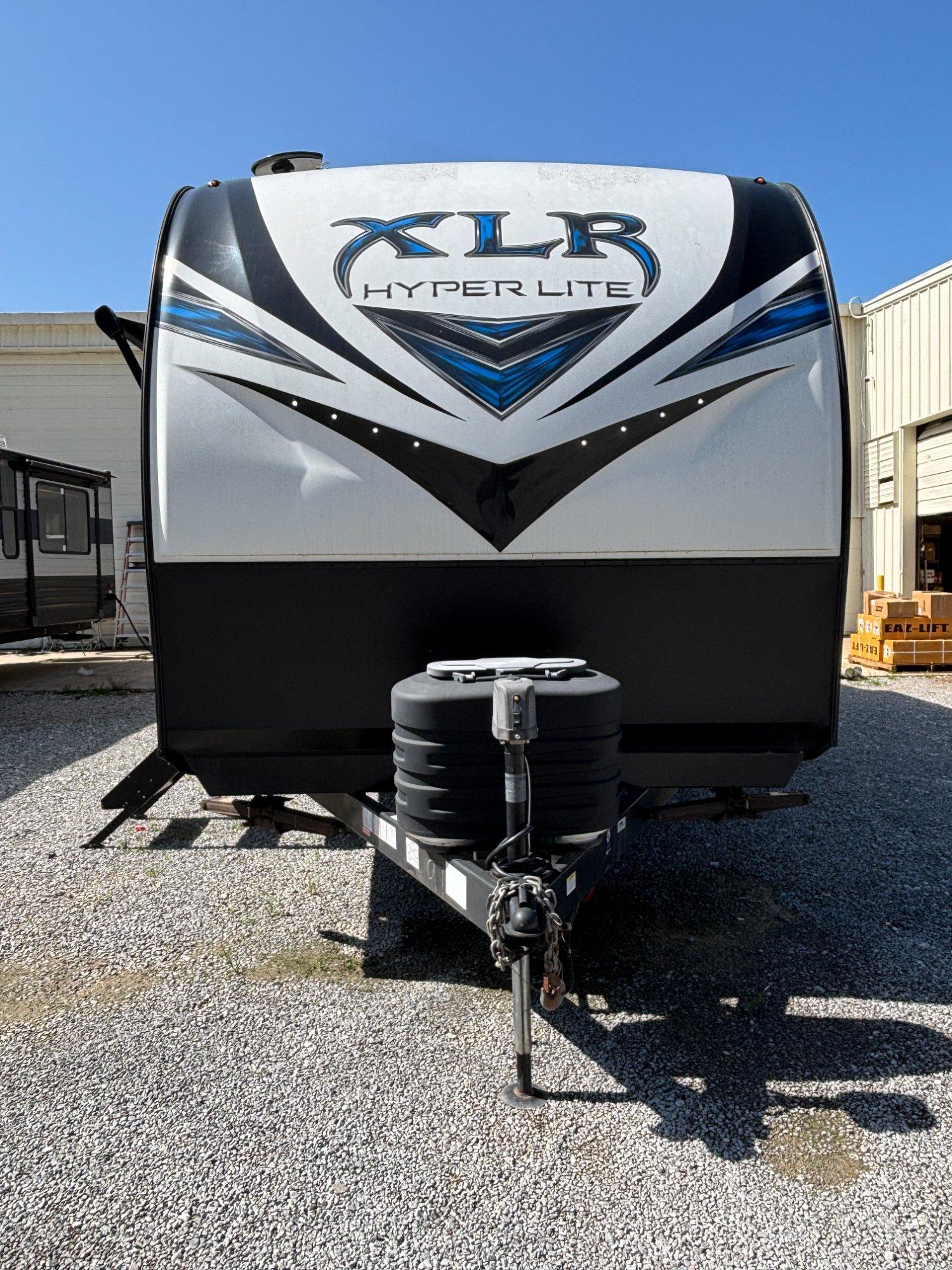 2019 Forest River 2019 Forest River XLR Hyperlite - thumbnail 3