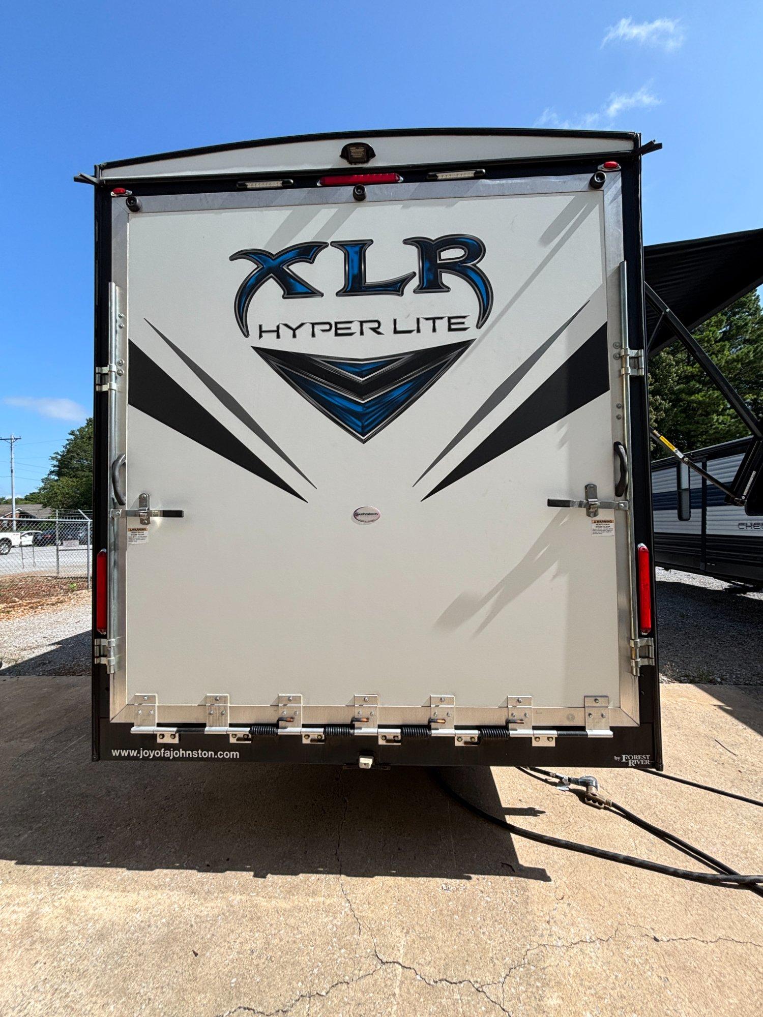 2019 Forest River 2019 Forest River XLR Hyperlite - thumbnail 5