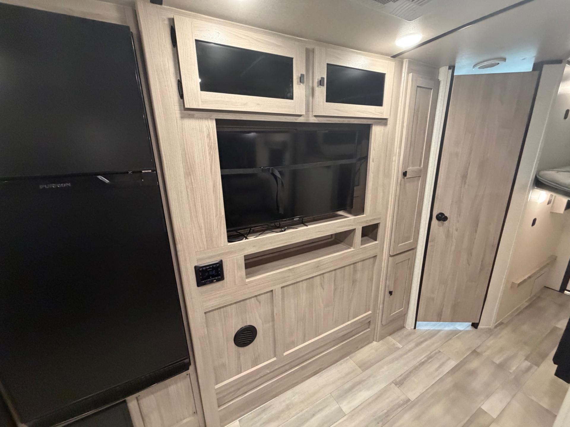 2023 Coachmen 2023 Coachmen Northern Spirit - thumbnail 11