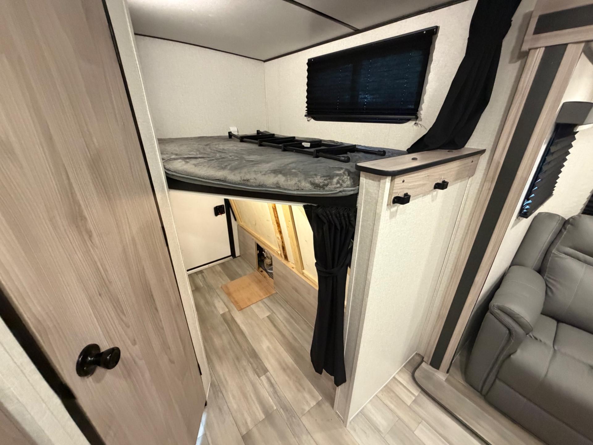 2023 Coachmen 2023 Coachmen Northern Spirit - thumbnail 15