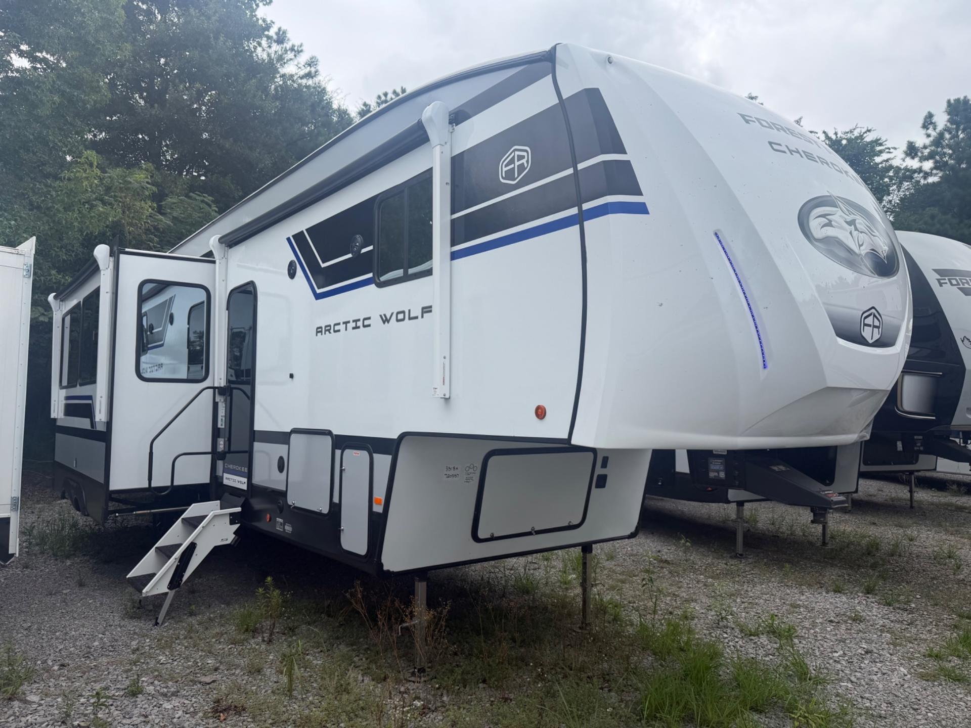 2027 Forest River Cherokee Arctic Wolf 331BH