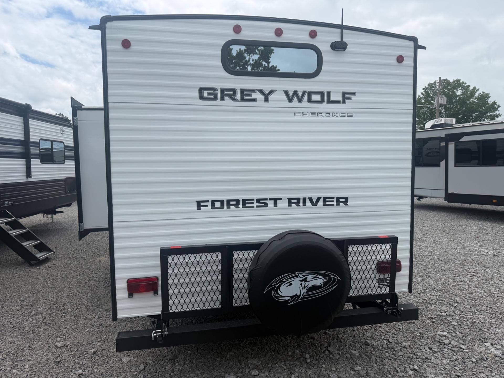 2027 Forest River 2027 Forest River Cherokee Grey Wolf - thumbnail 7
