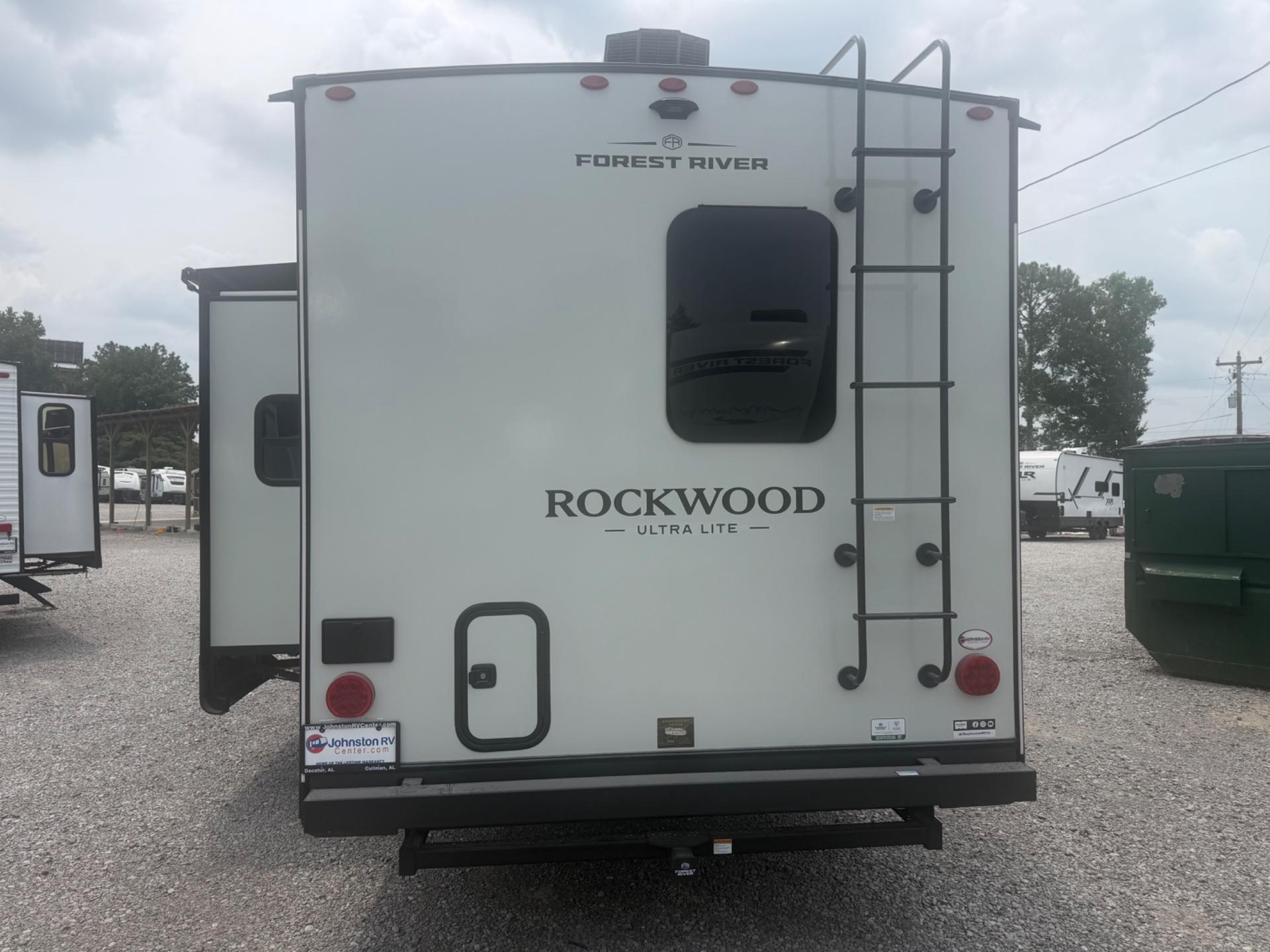 2027 Forest River 2027 Forest River Rockwood Ultra Lite - thumbnail 7