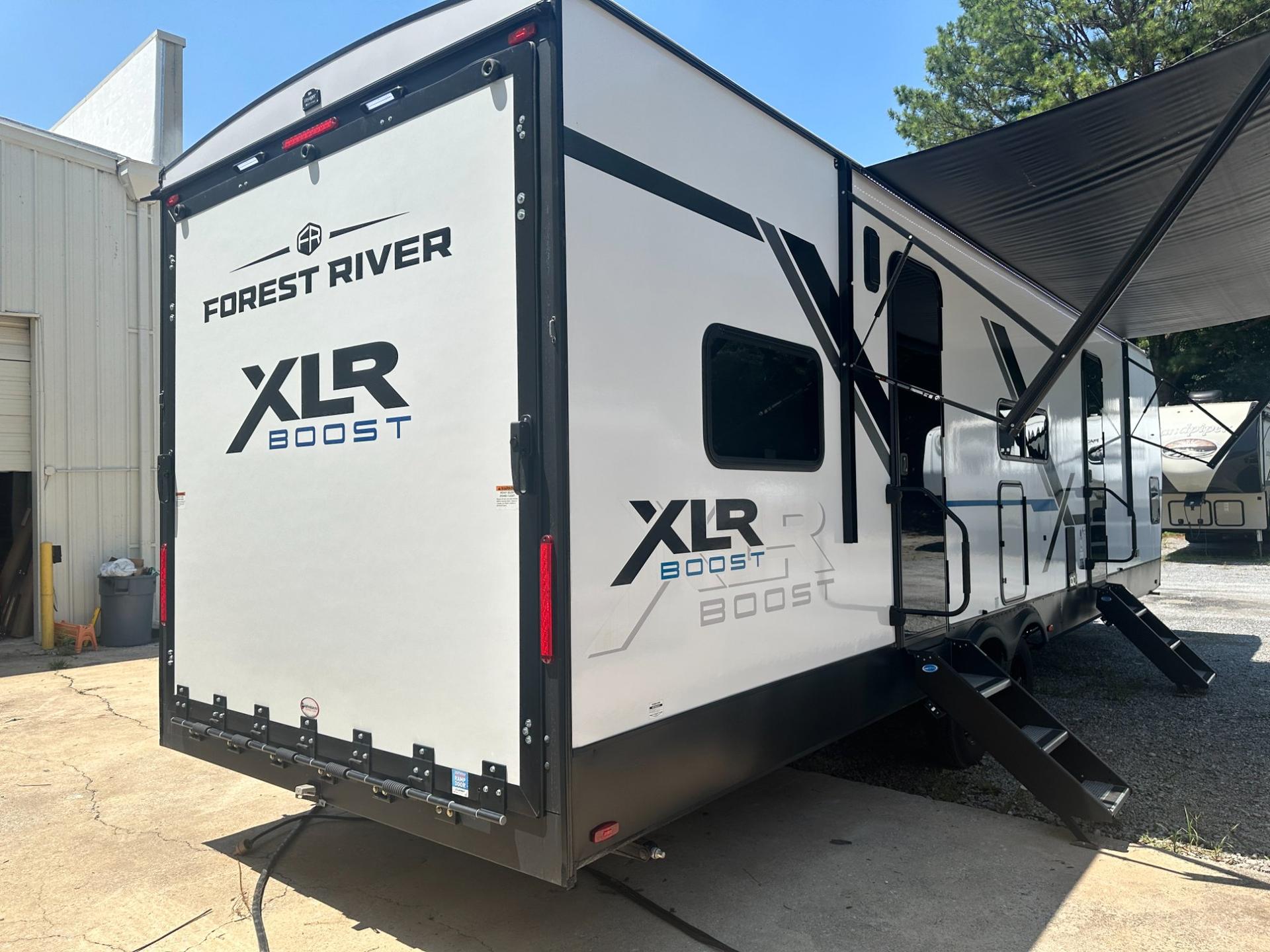 2025 Forest River 2025 Forest River XLR Boost - thumbnail 5