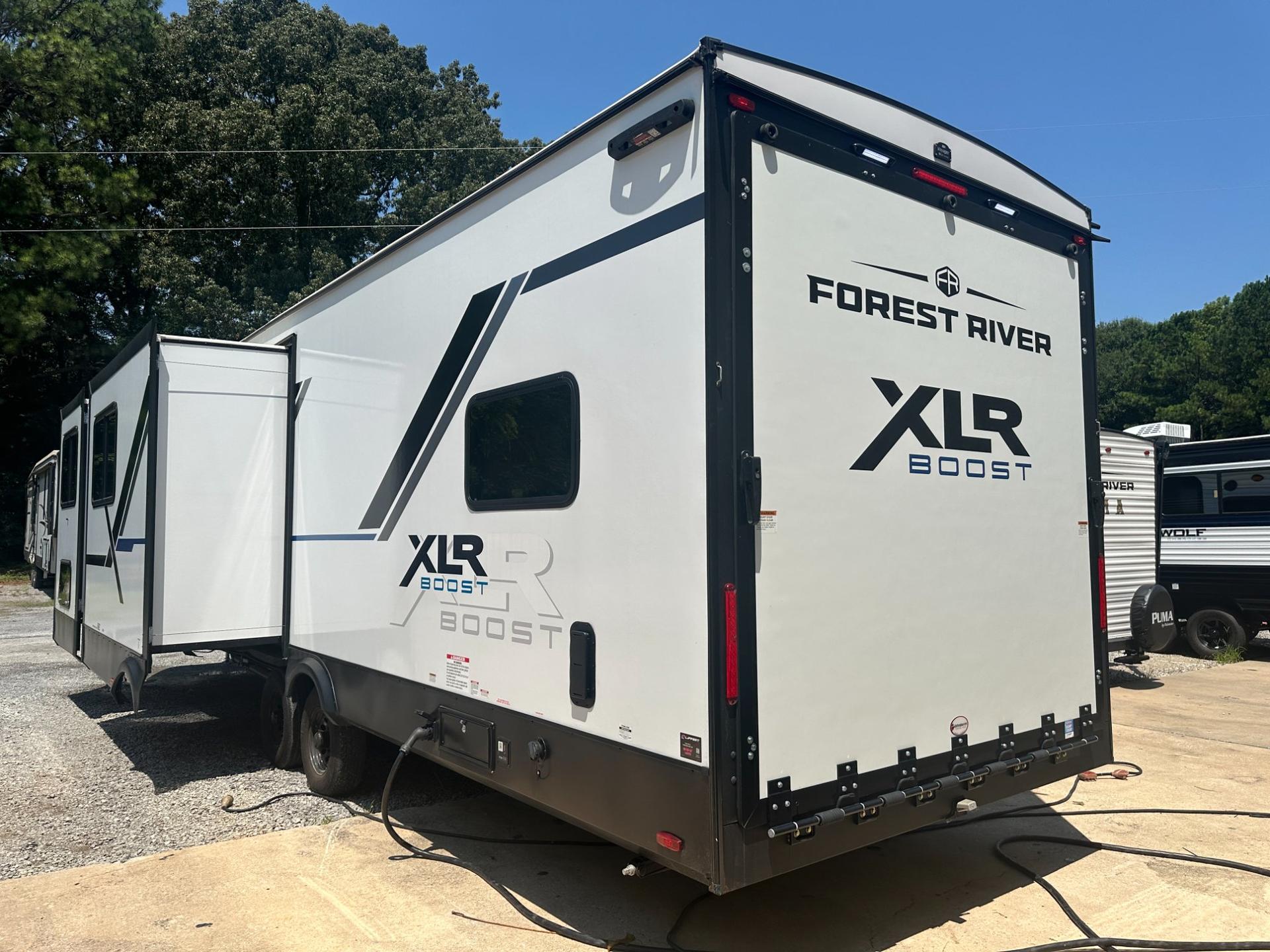 2025 Forest River 2025 Forest River XLR Boost - thumbnail 6