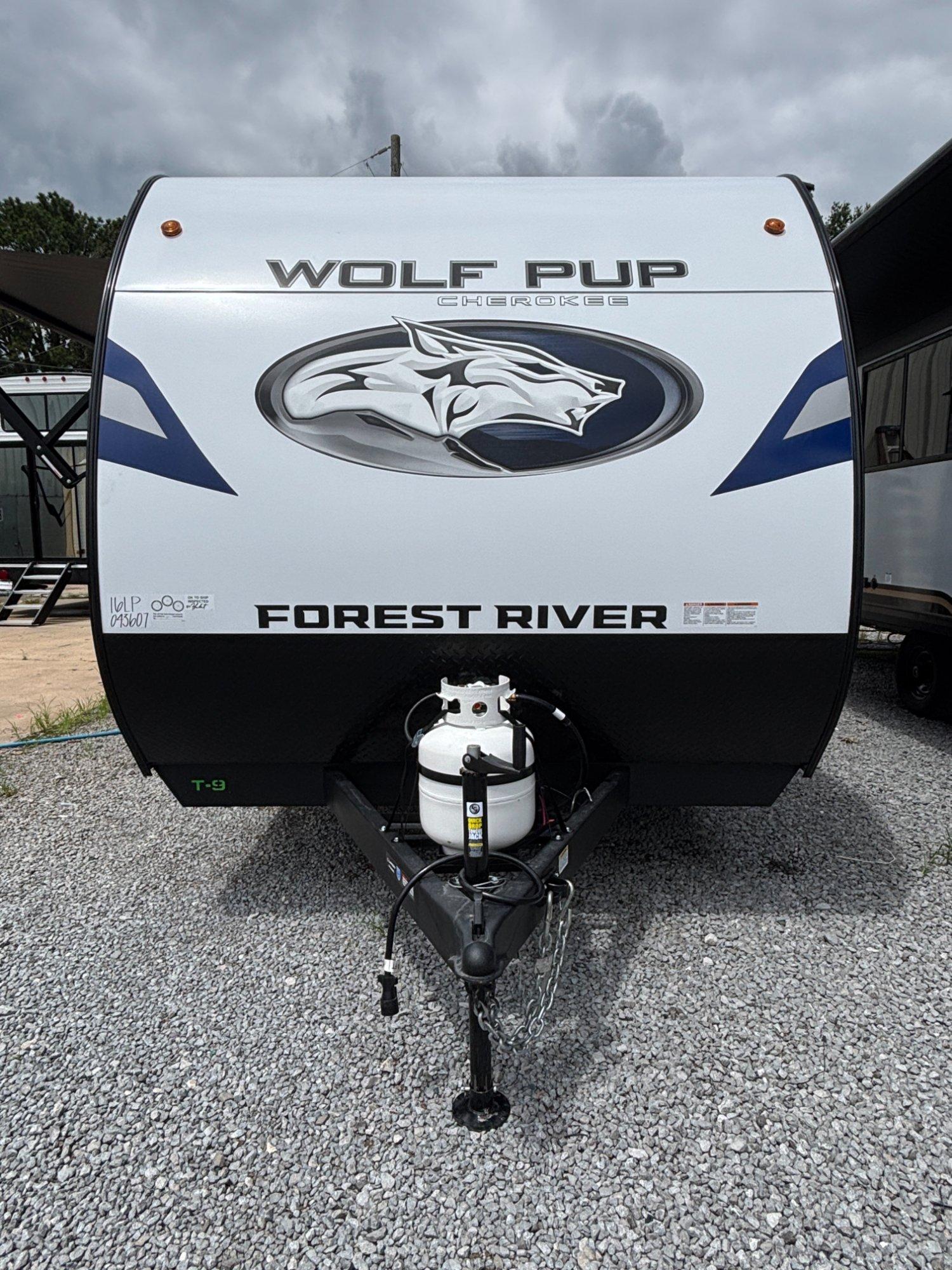 2027 Forest River 2027 Forest River Cherokee Wolf Pup - thumbnail 5