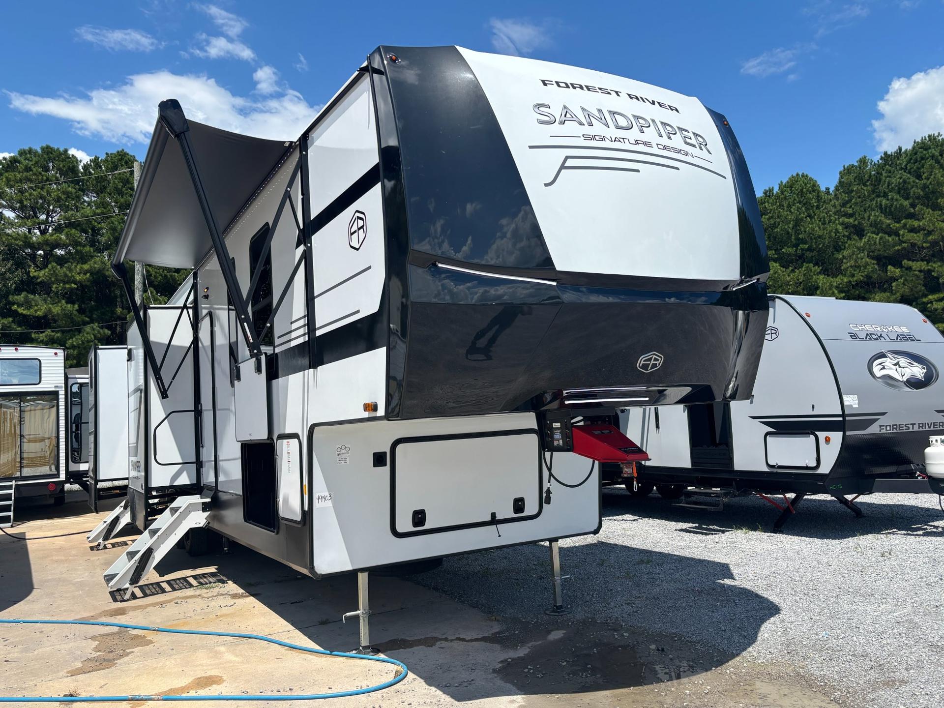 2027 Forest River Sandpiper 3844QUAD