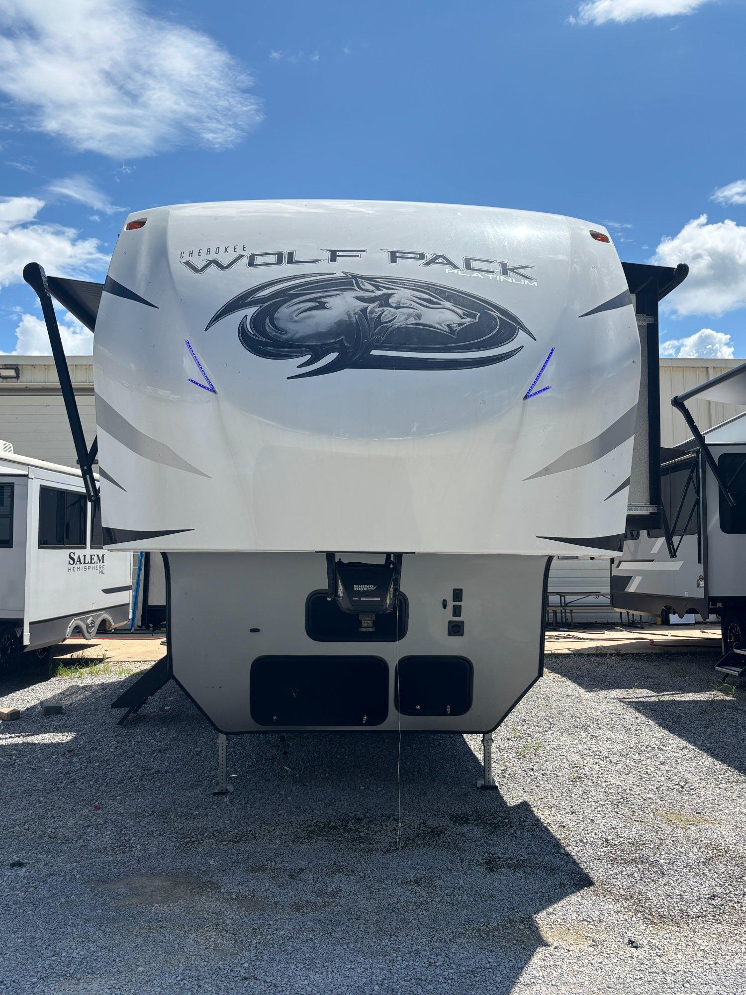 2021 Forest River 2021 Forest River Wolf Pack - thumbnail 4