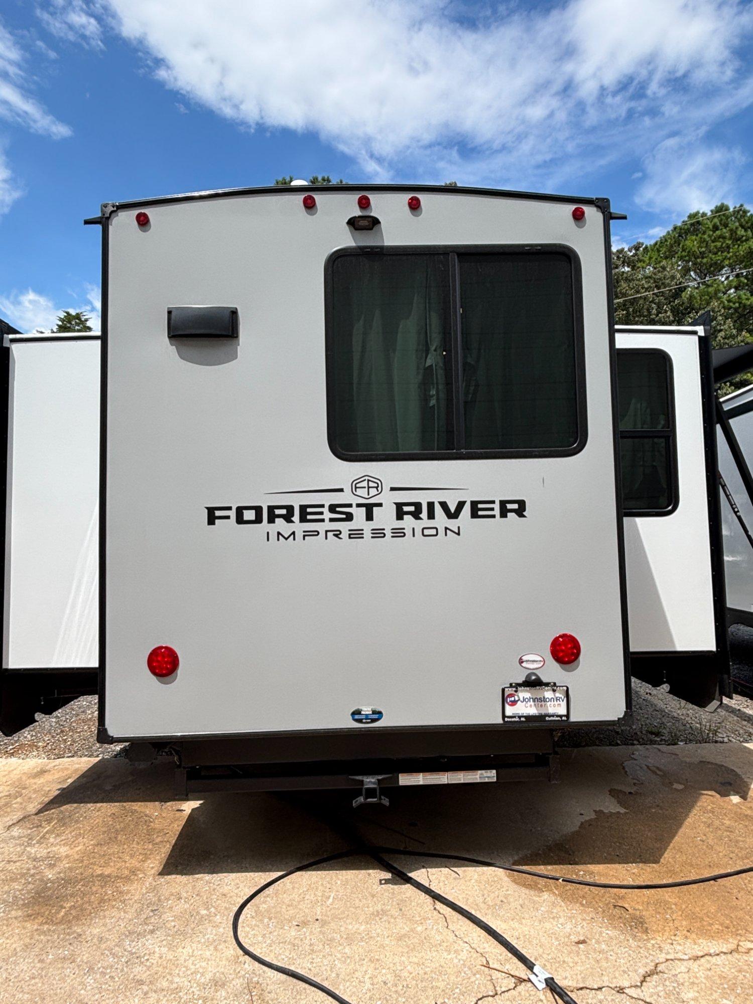 2027 Forest River 2027 Forest River Impression - thumbnail 7