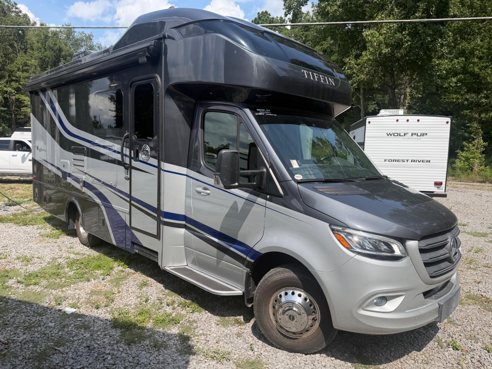 2020 Tiffin Wayfarer 25RW