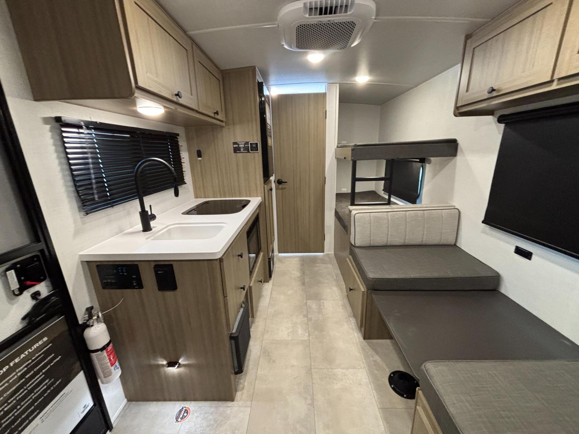 2027 Forest River 2027 Forest River Rockwood Geo Pro - thumbnail 9
