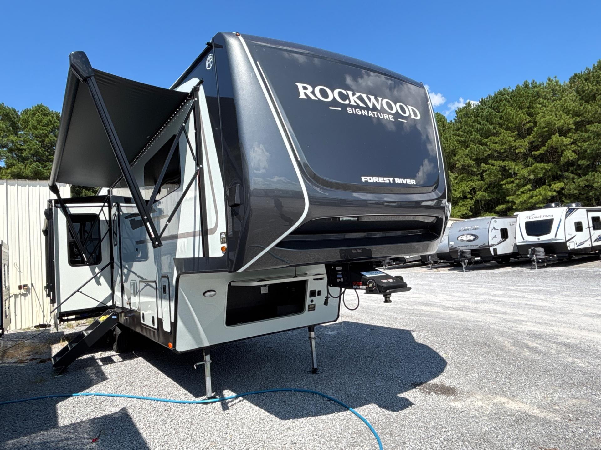 2027 Forest River Rockwood Signature 371RK