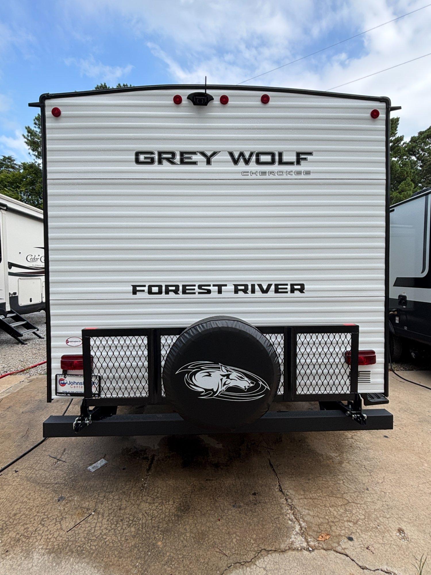 2027 Forest River 2027 Forest River Cherokee Grey Wolf - thumbnail 7