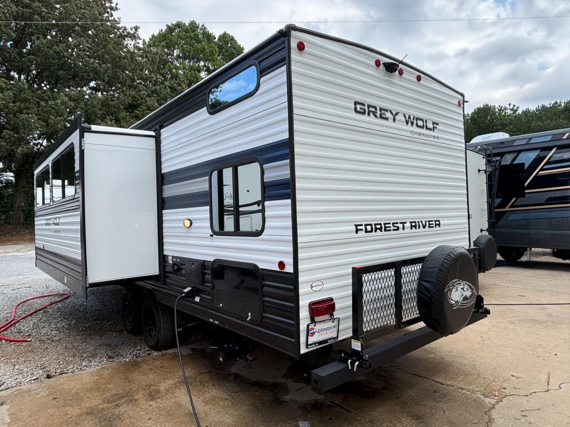 2027 Forest River 2027 Forest River Cherokee Grey Wolf - thumbnail 8