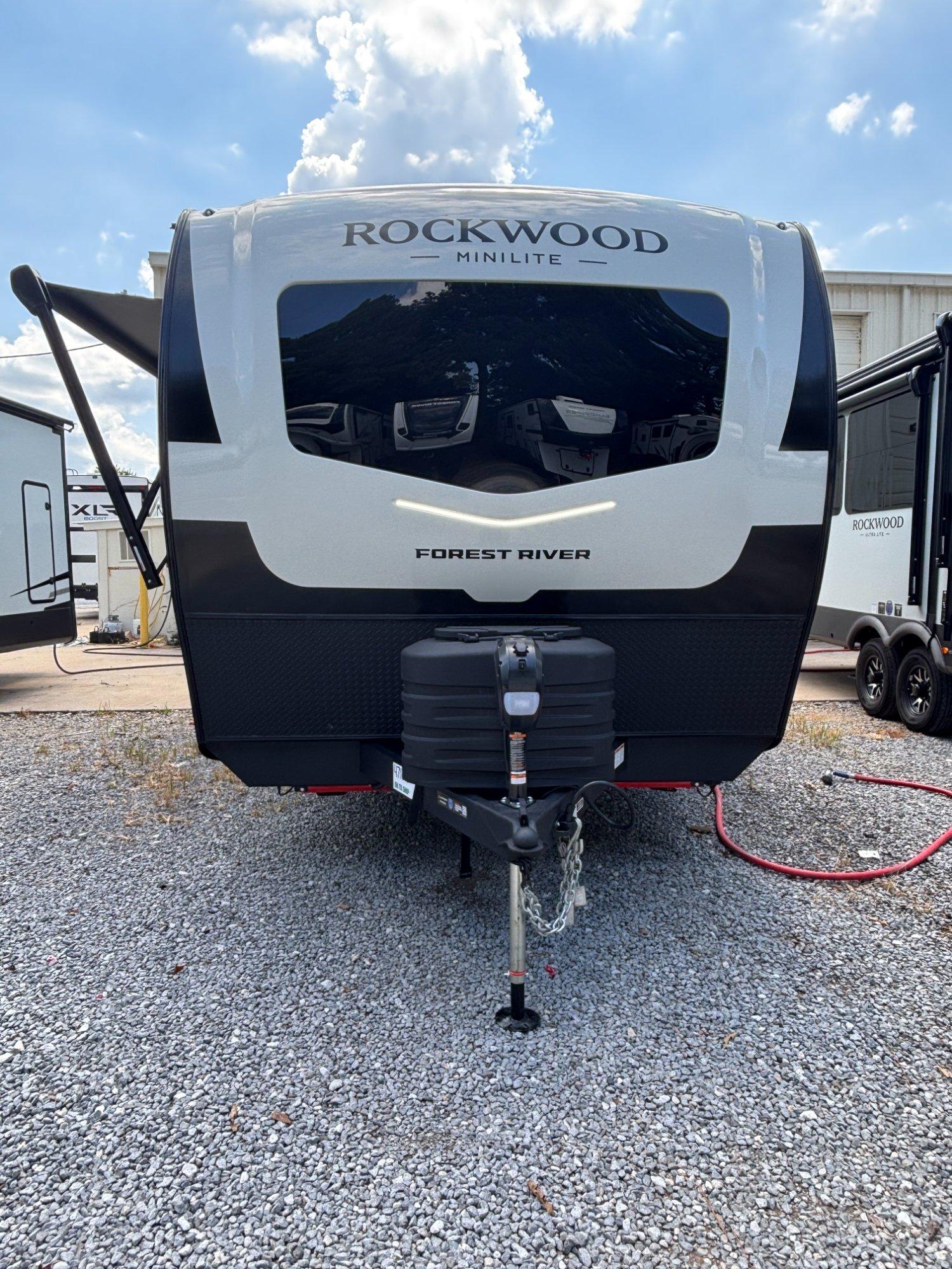 2027 Forest River 2027 Forest River Rockwood Mini Lite - thumbnail 5