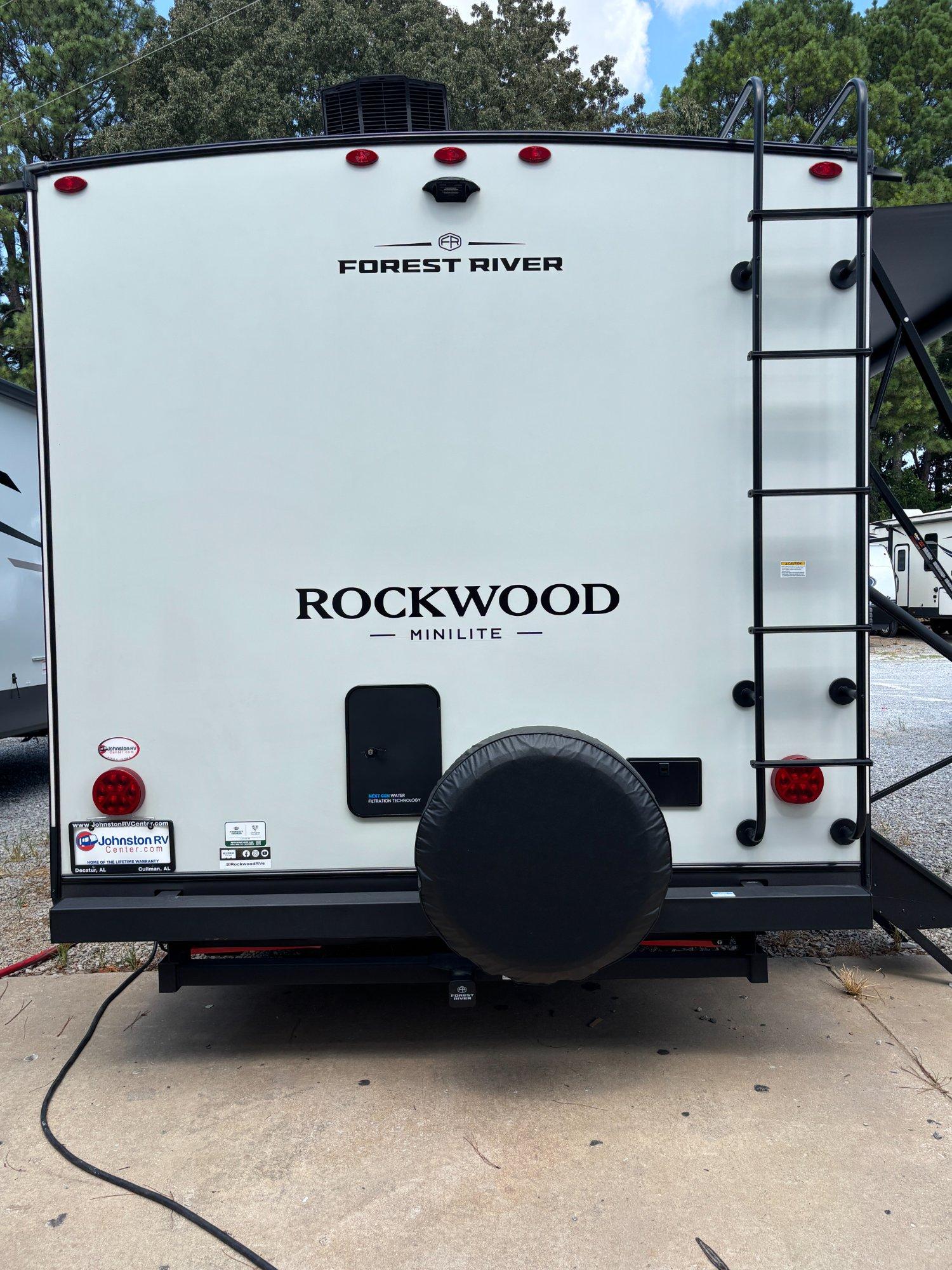 2027 Forest River 2027 Forest River Rockwood Mini Lite - thumbnail 7