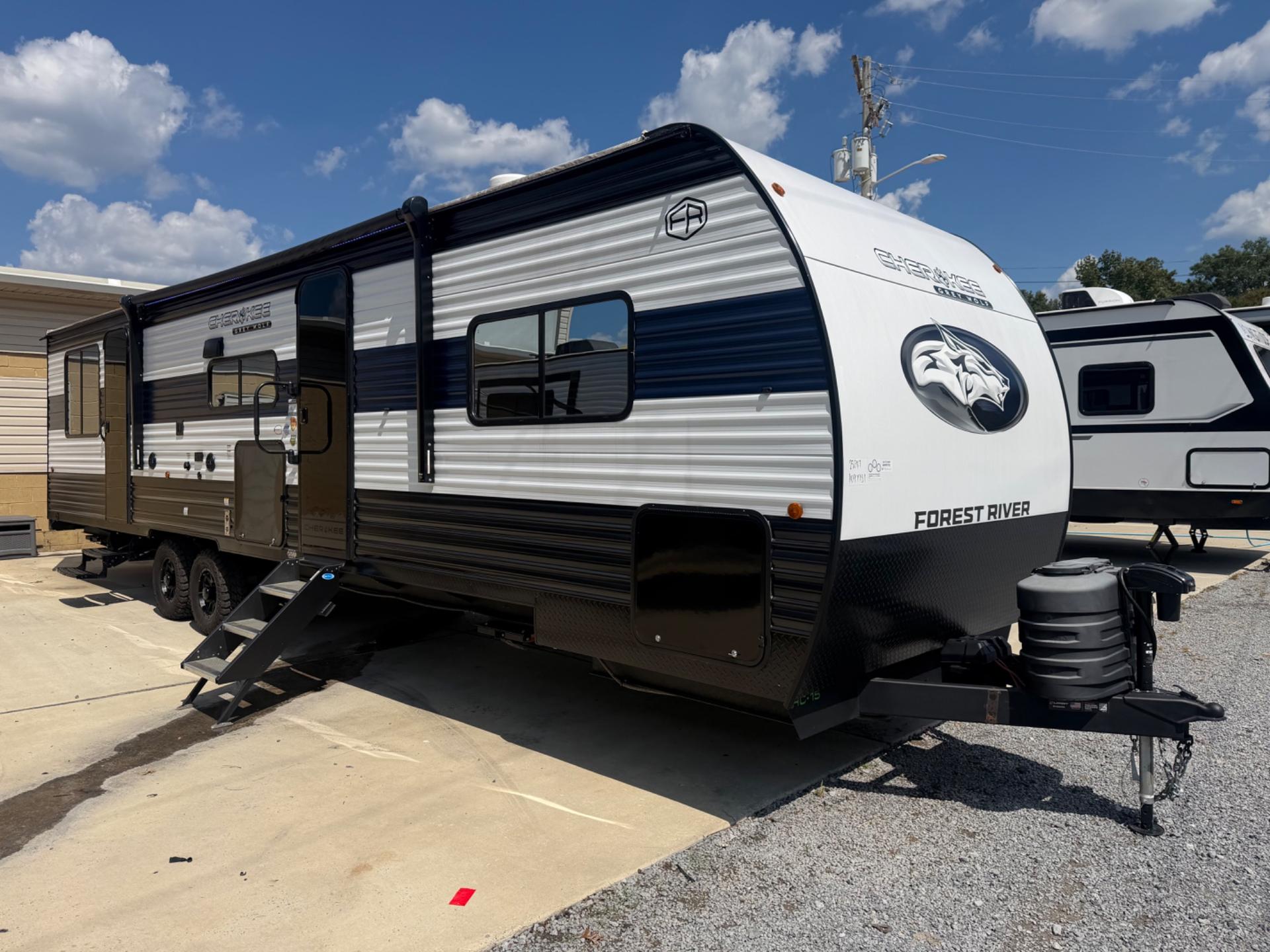 2026 Forest River Cherokee Grey Wolf 28RRT