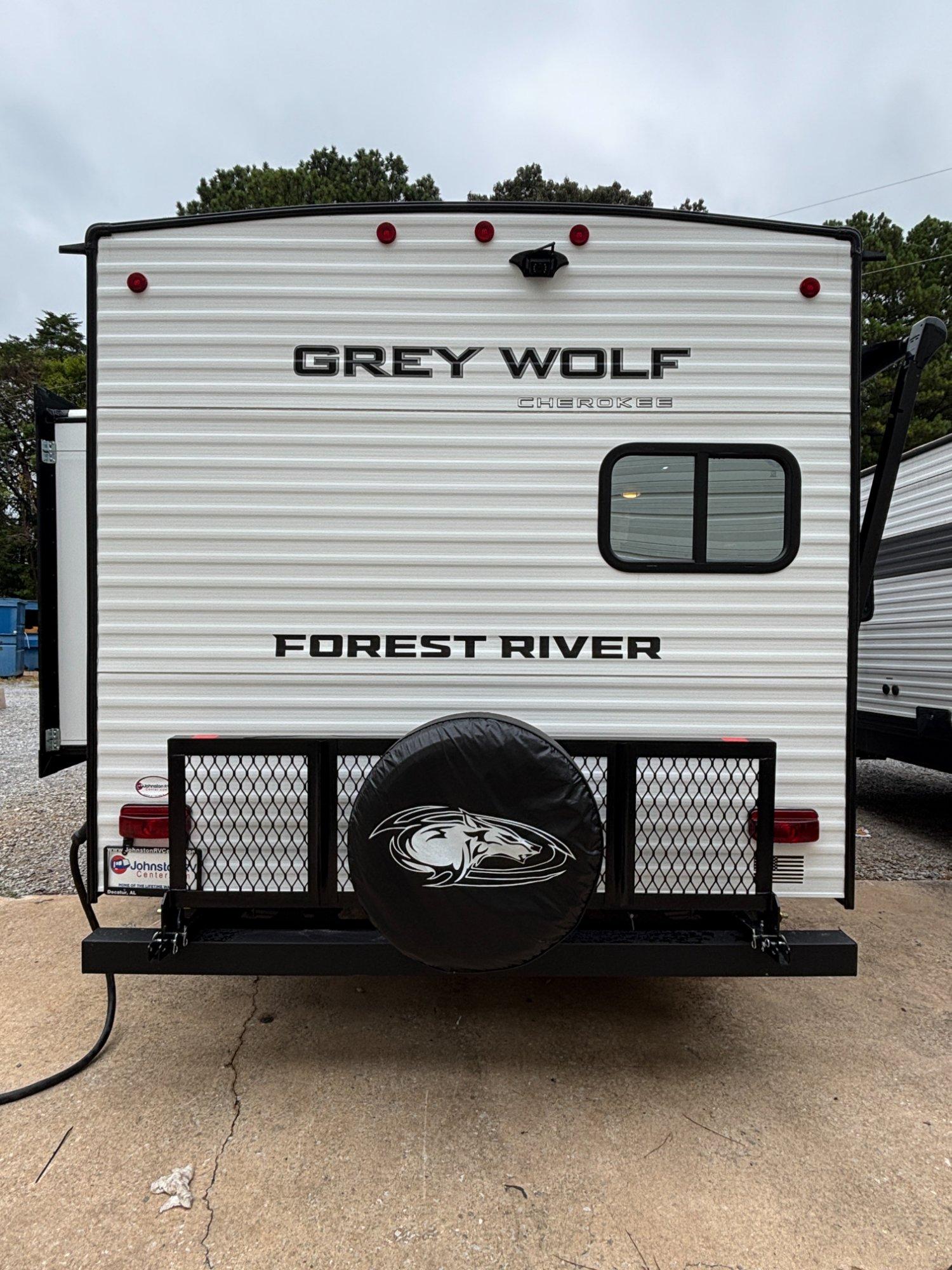 2027 Forest River 2027 Forest River Cherokee Grey Wolf - thumbnail 7