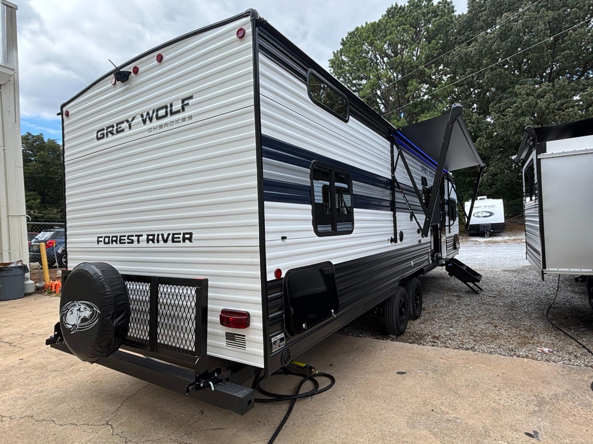 2027 Forest River 2027 Forest River Cherokee Grey Wolf - thumbnail 5