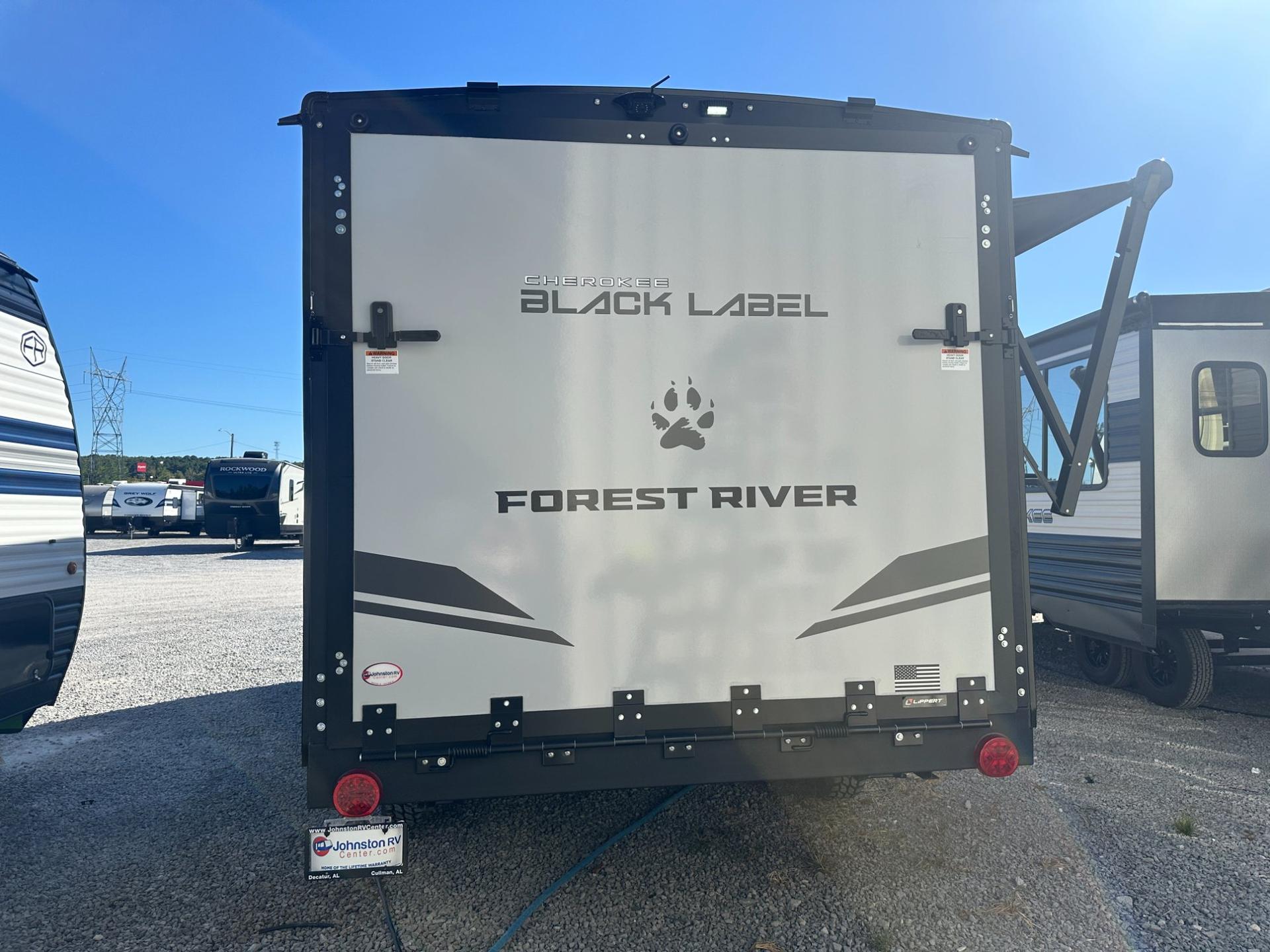 2027 Forest River 2027 Forest River Cherokee Grey Wolf Black Label - thumbnail 5