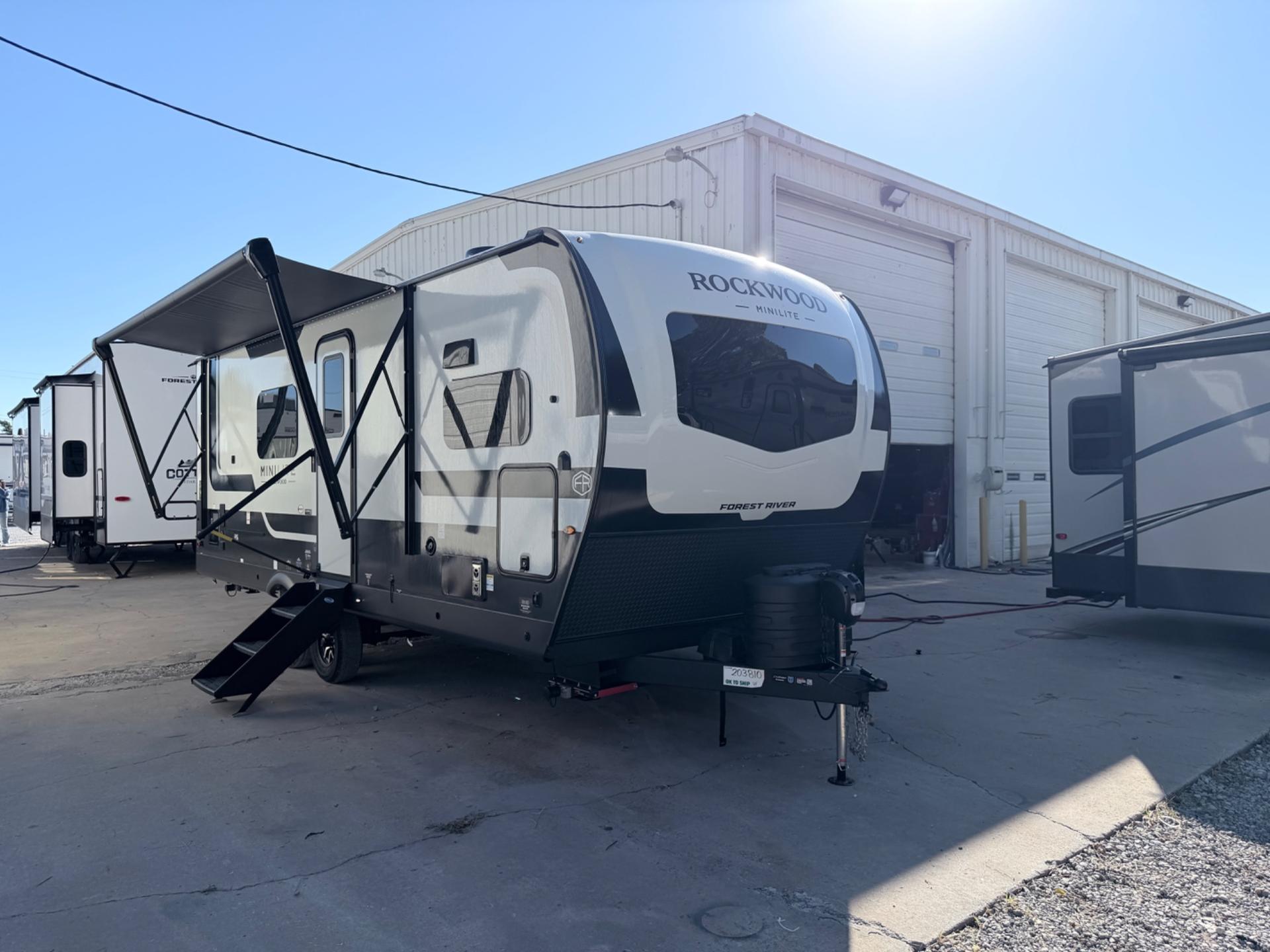 2027 Forest River Rockwood Mini Lite 2523MBR