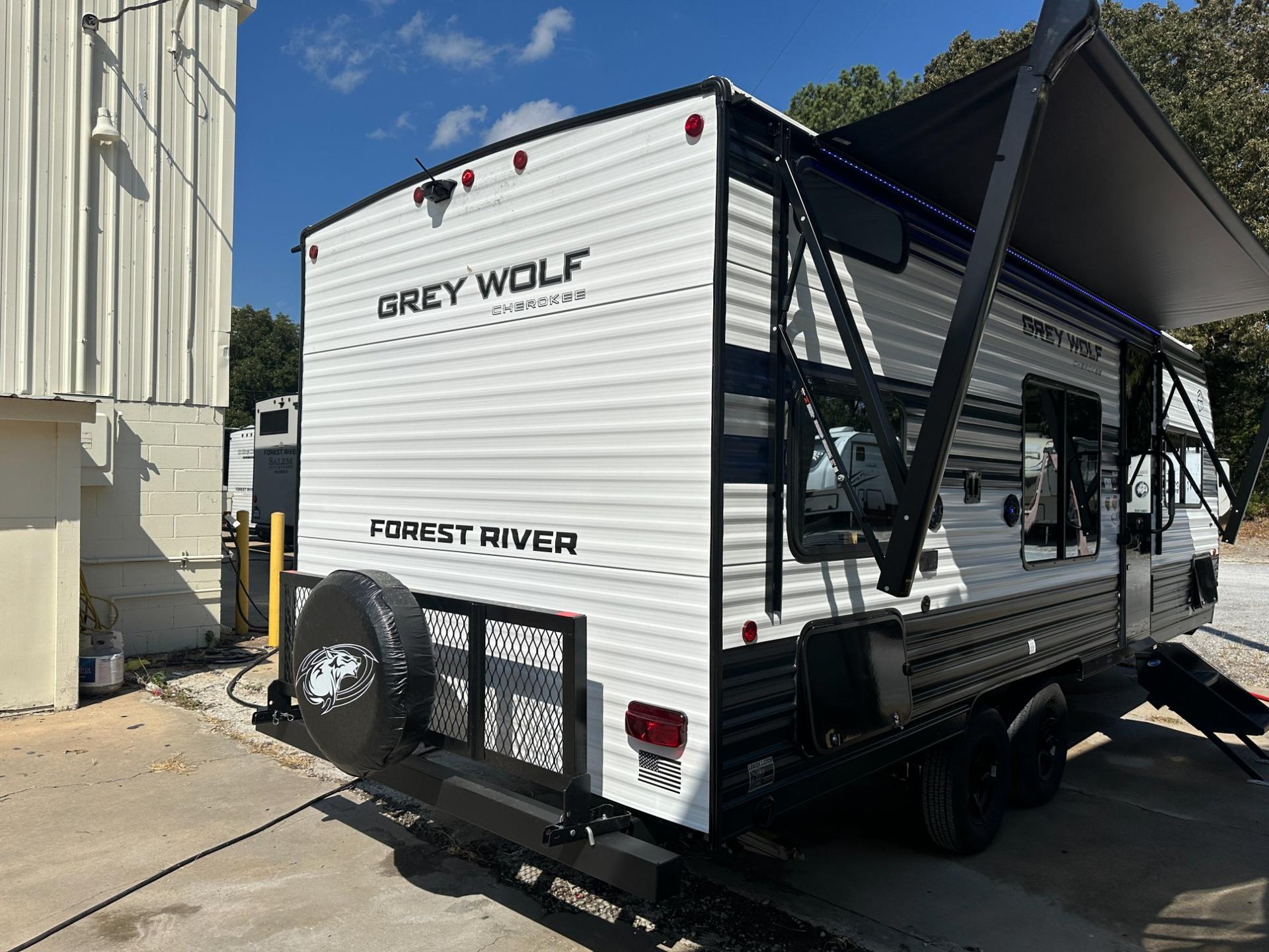 2027 Forest River 2027 Forest River Cherokee Grey Wolf - thumbnail 8