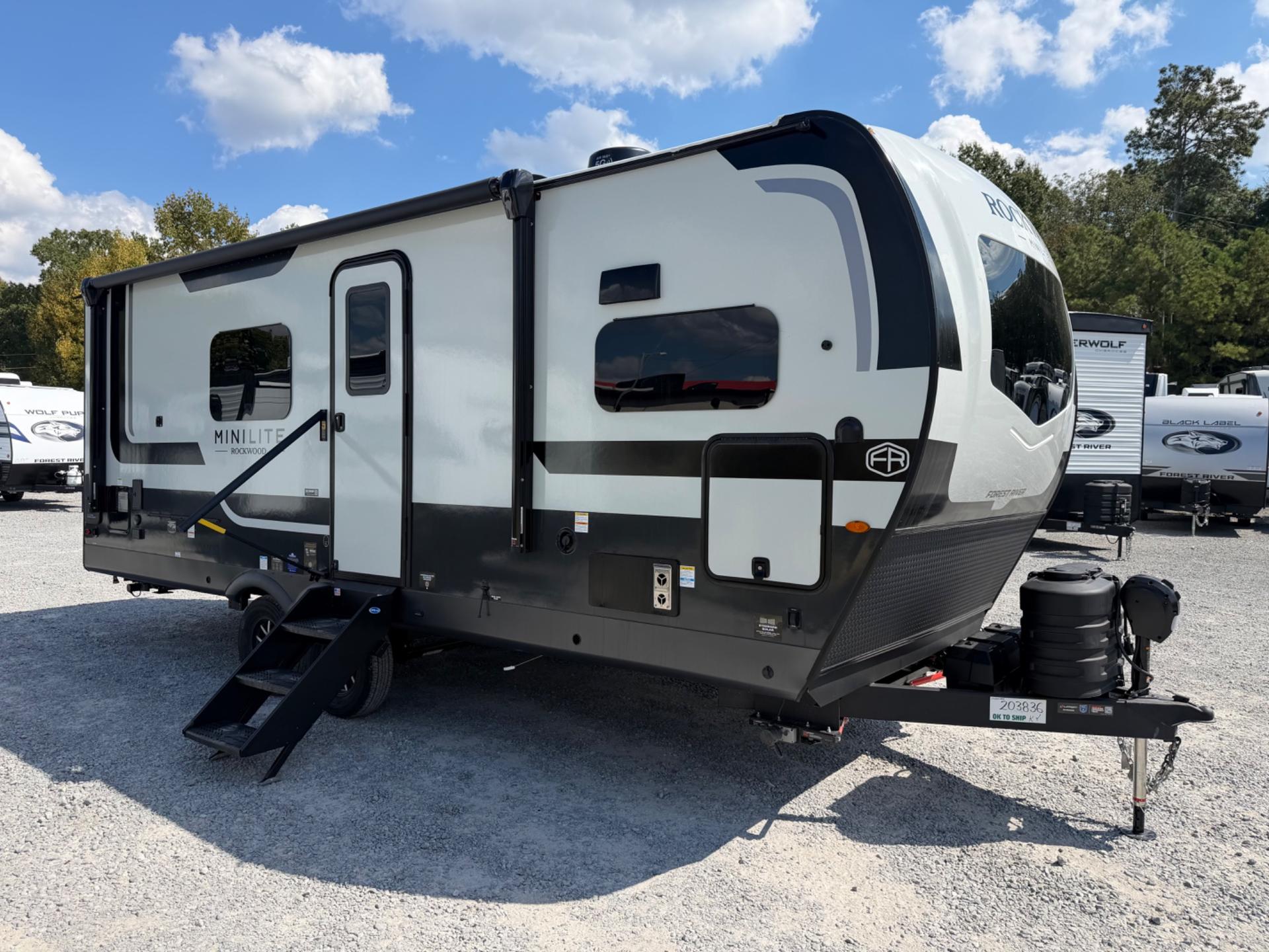 2027 Forest River Rockwood Mini Lite 2523MBR