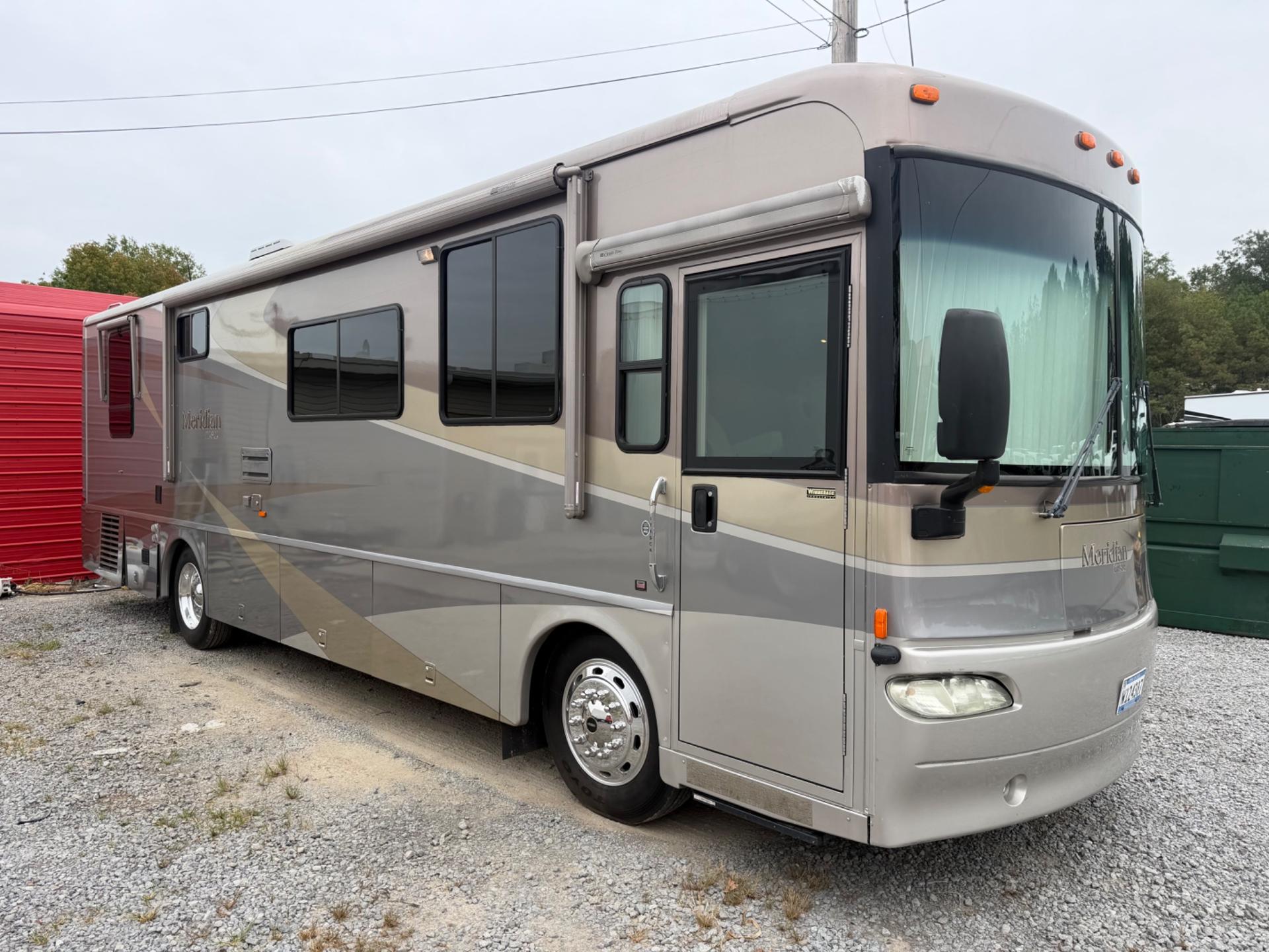 2004 Winnebago Itasca Meridian 34H