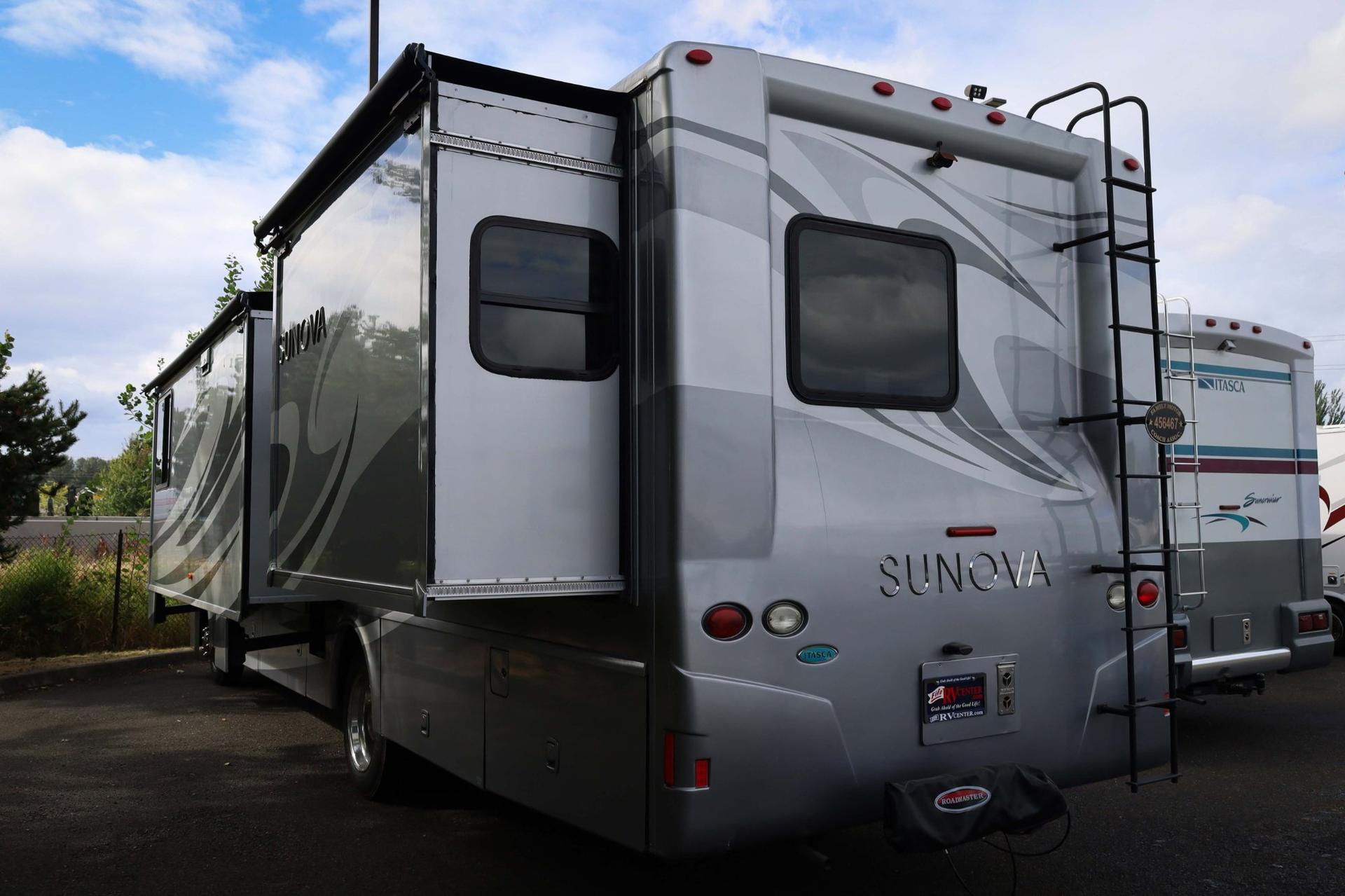 2015 Itasca Suncruiser 2015 Itasca Suncruiser 32V - thumbnail 3