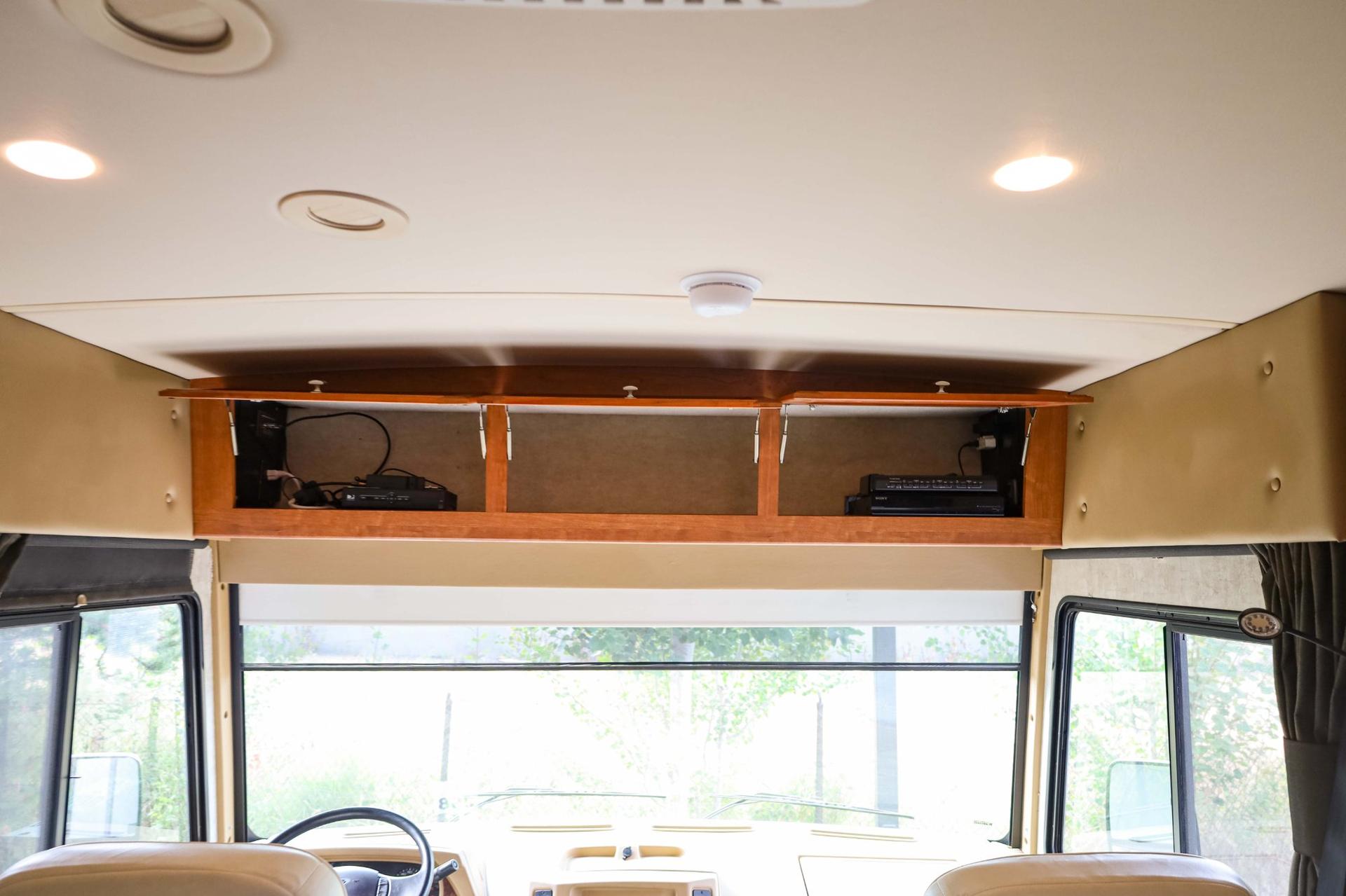 2015 Itasca Suncruiser 2015 Itasca Suncruiser 32V - thumbnail 33