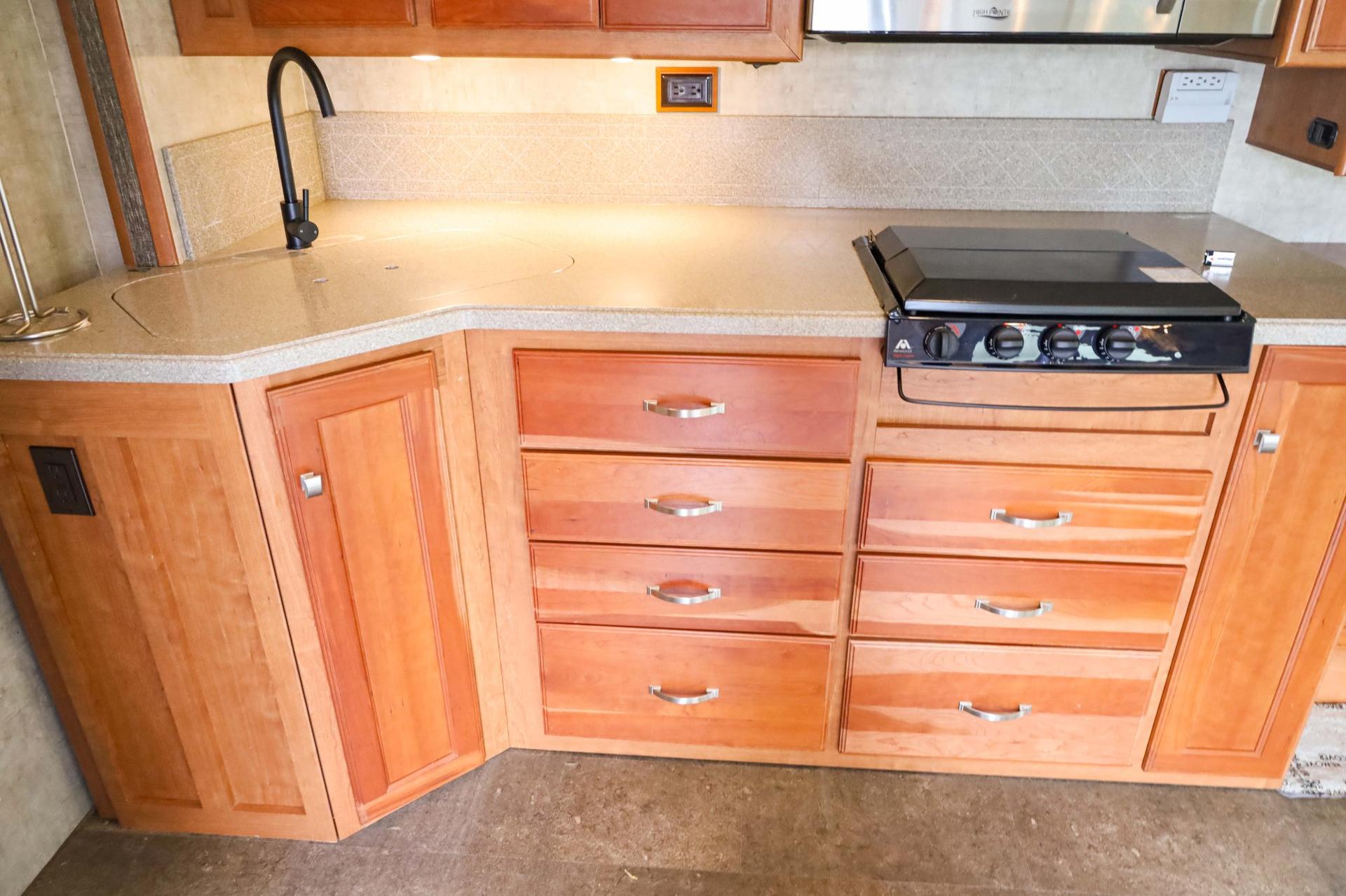 2015 Itasca Suncruiser 2015 Itasca Suncruiser 32V - thumbnail 23