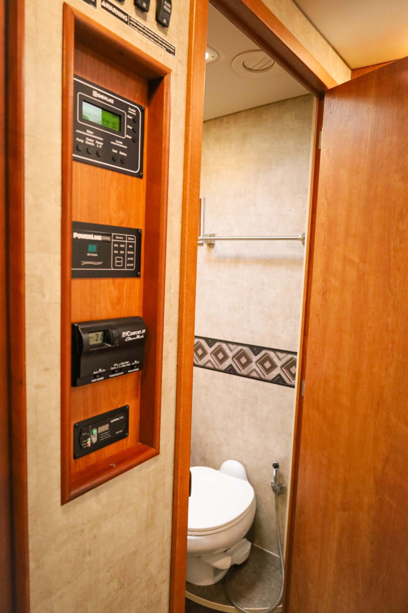 2015 Itasca Suncruiser 2015 Itasca Suncruiser 32V - thumbnail 15